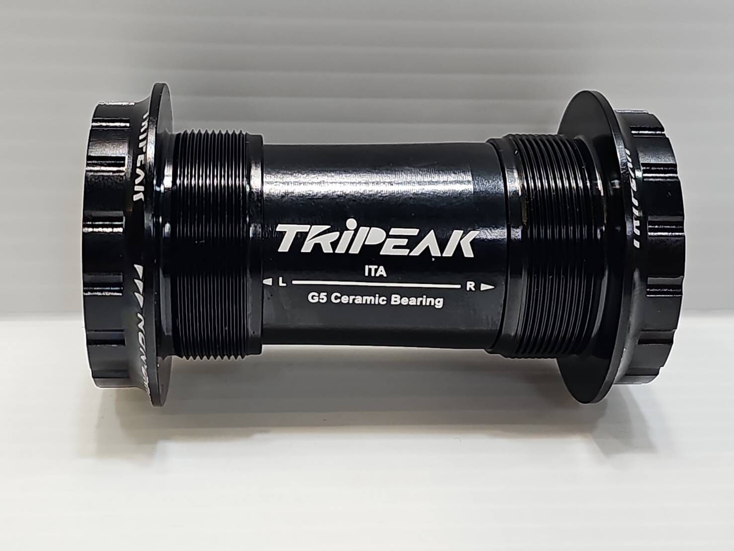 Tripeak ITA 70mm (Road) : 3-in-1 義牙 三合一 陶瓷BB ITA