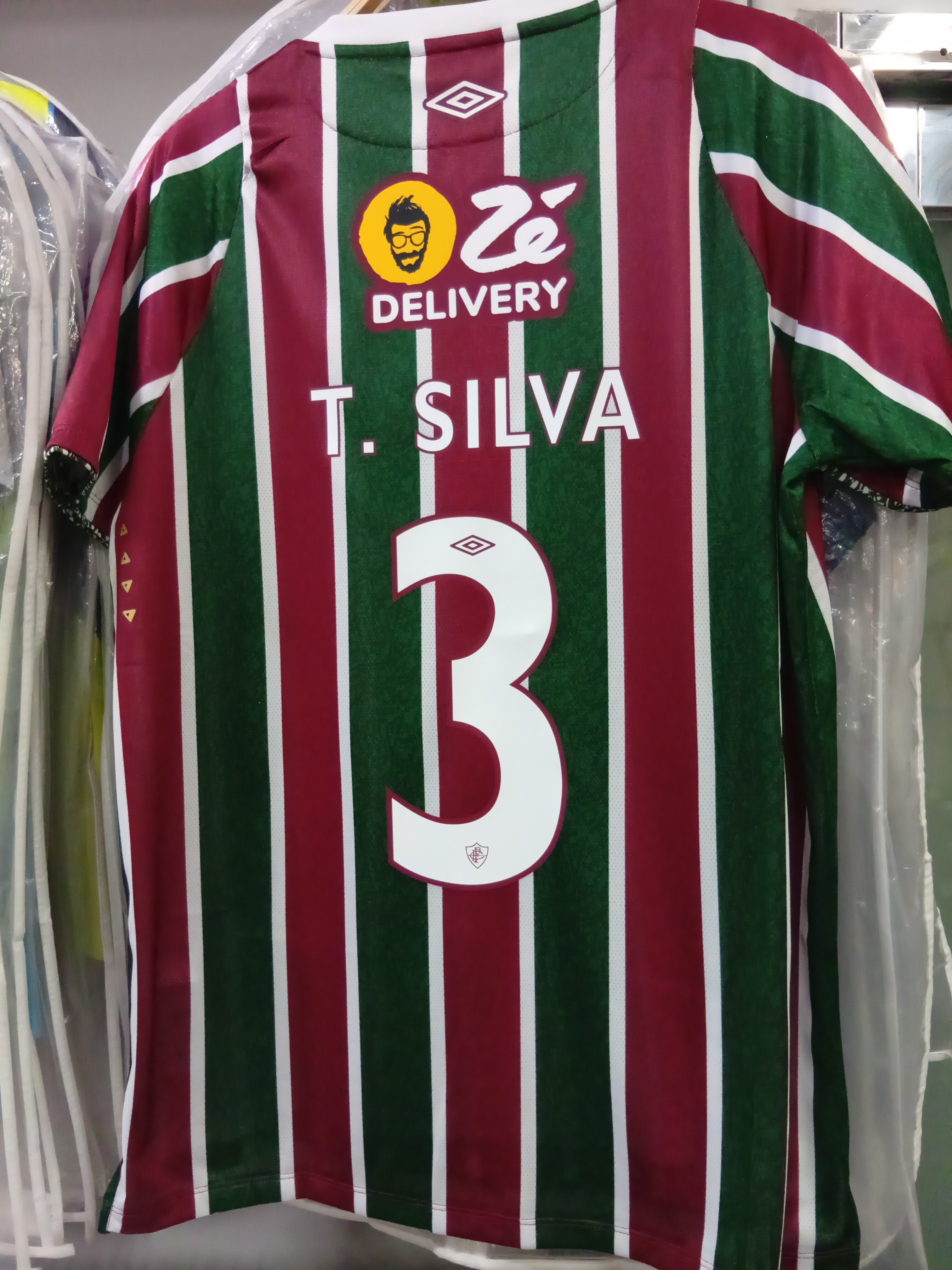 2024富明尼斯主場泰亞高施華球衣