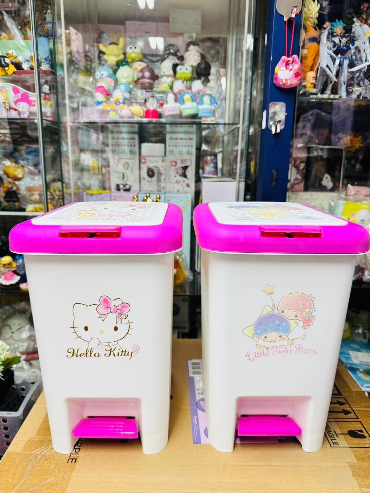Hello Kitty Twin Star 垃圾桶