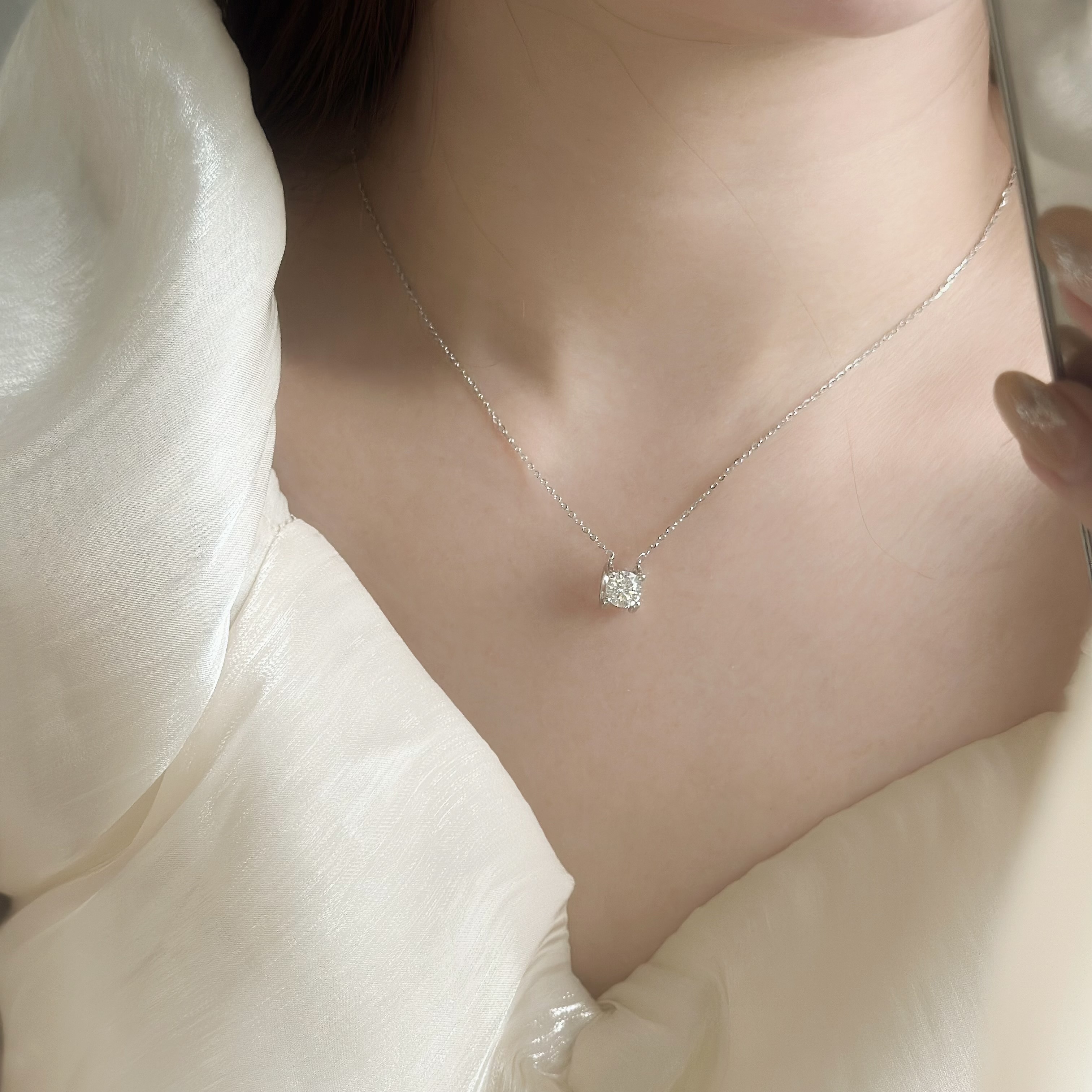 G120【輕奢】大款立體莫桑單鑽純銀鎖骨鏈