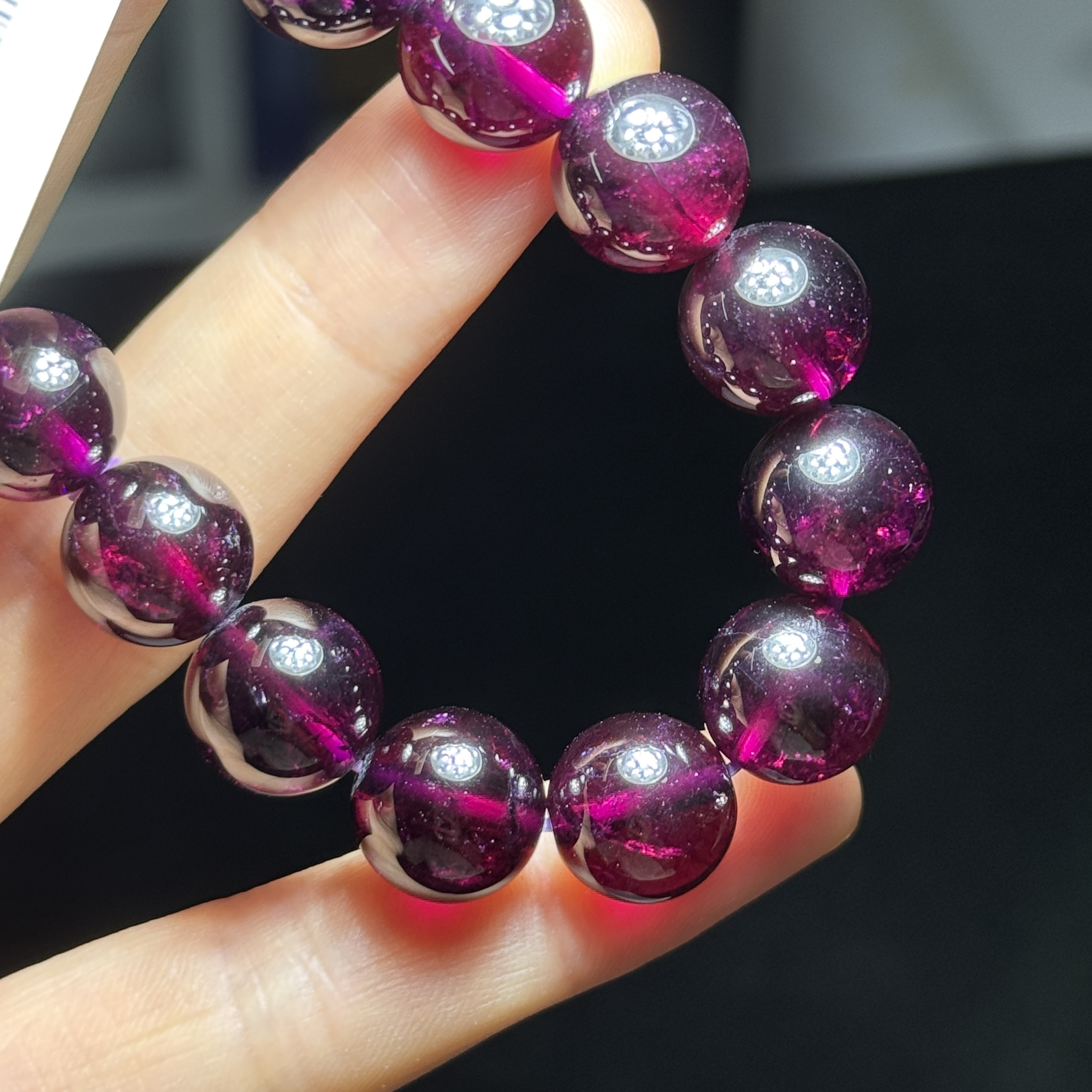 高級紫牙烏石榴石 11.5+mm GA1552