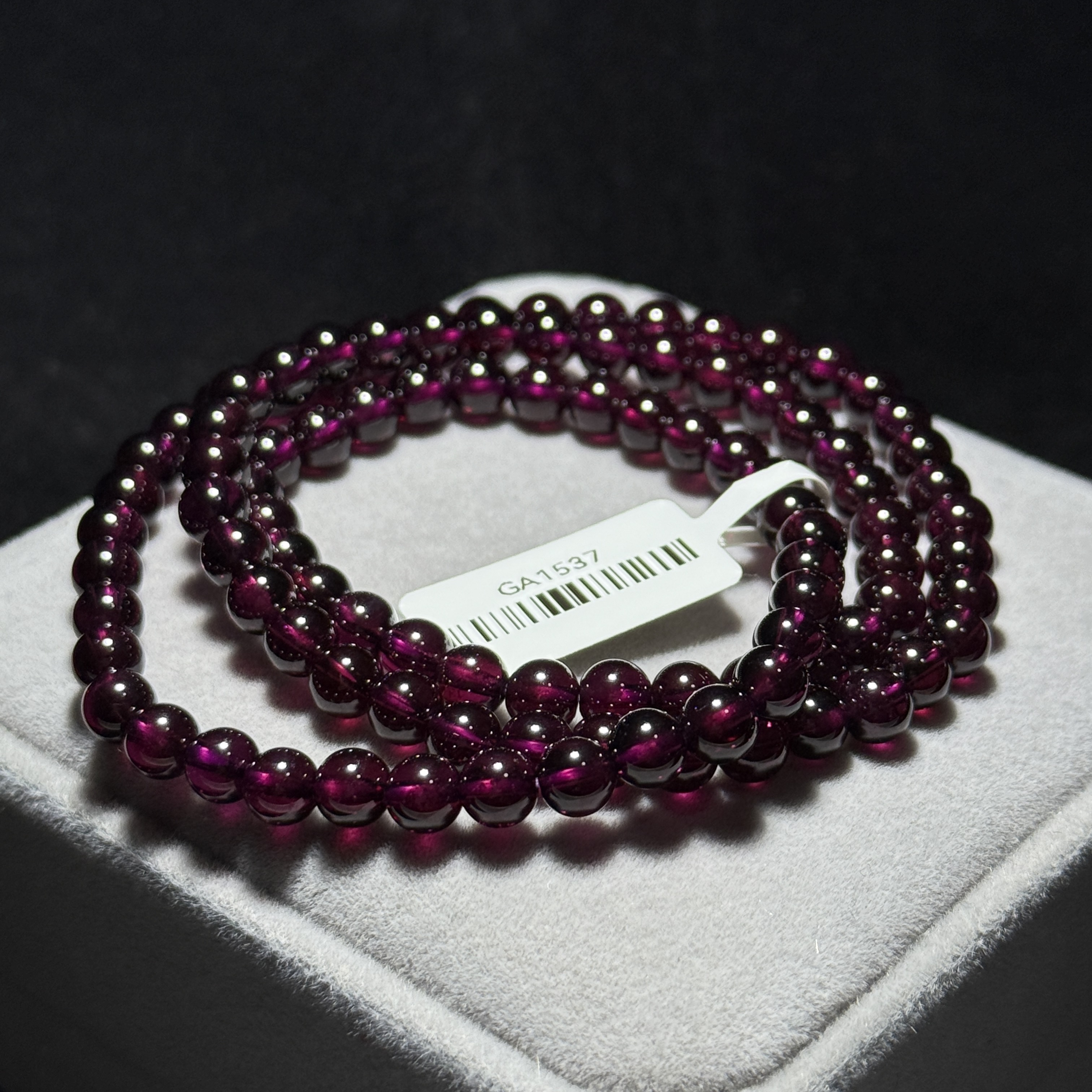 高級紫牙烏石榴石3圈 5.8mm GA1537