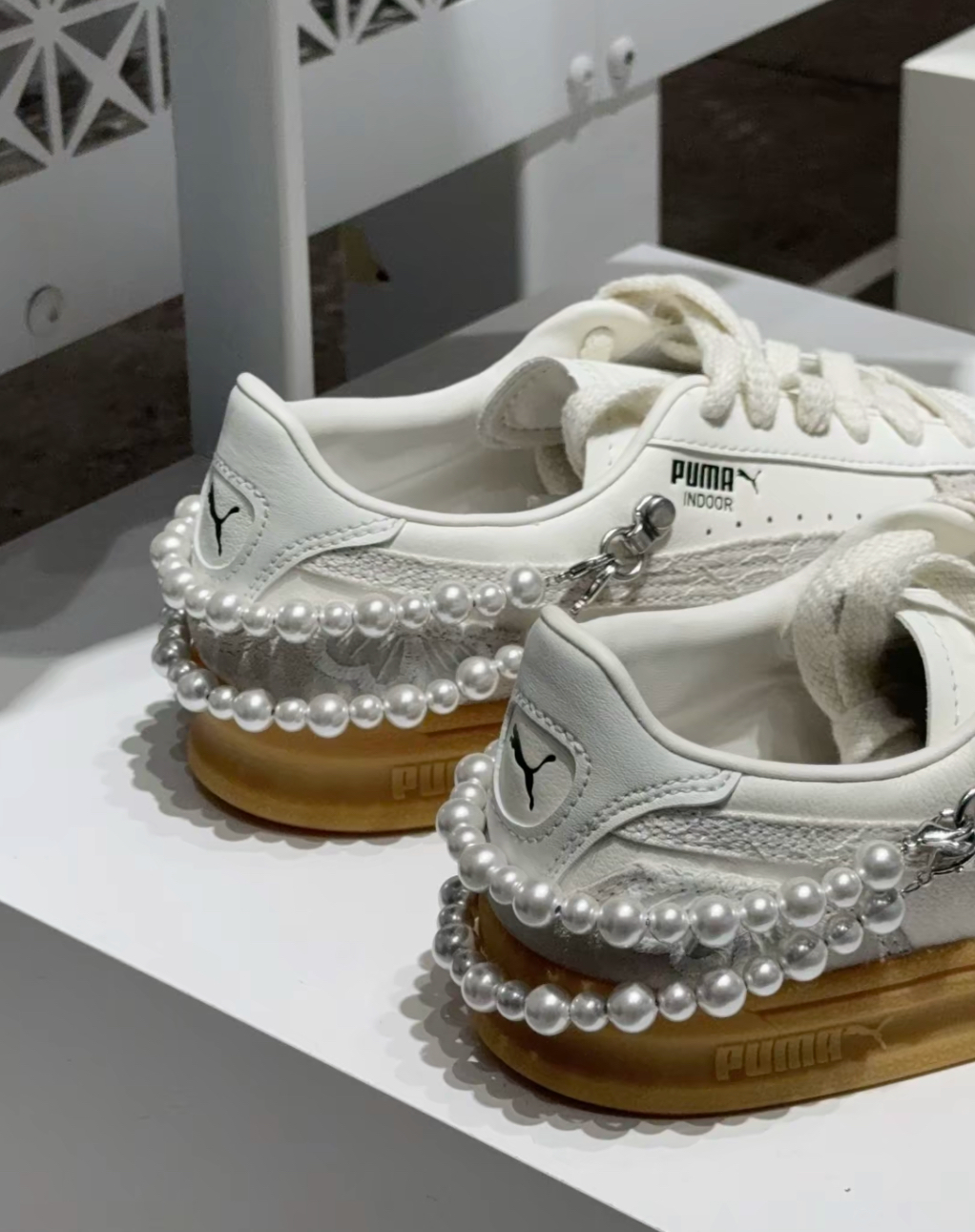 PUMA INDOOR FEMININE PACK 米白 珍珠蕾絲焦糖底 399964-01