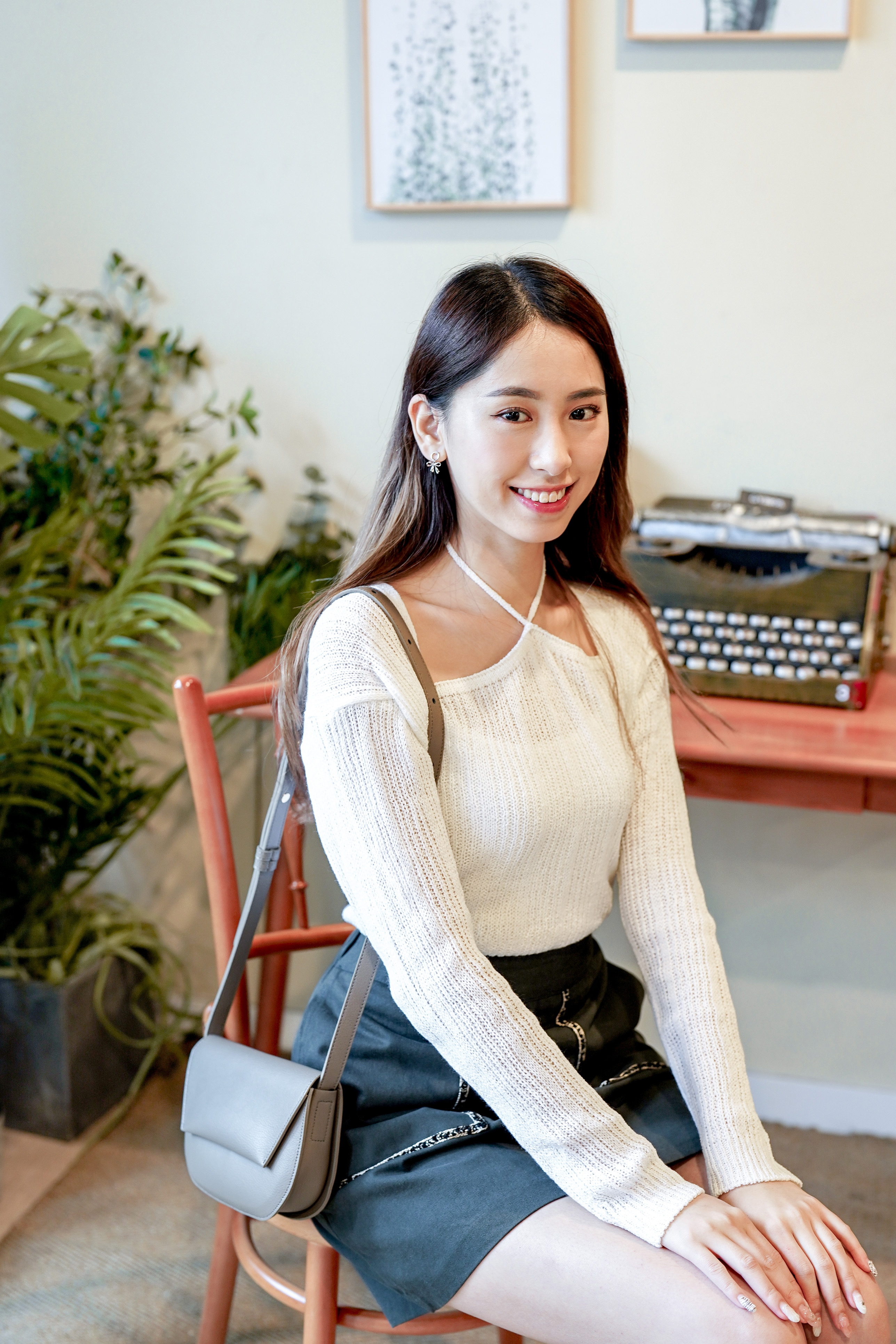 T1372 Rosy Blushing Knit Top