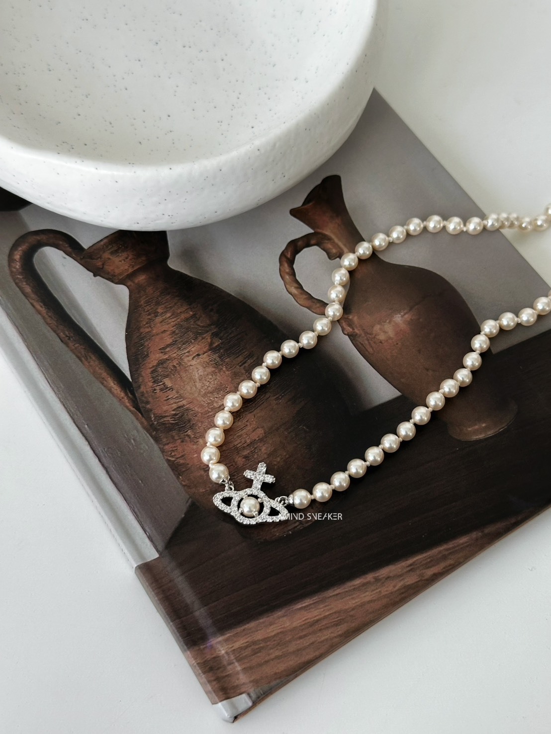 <快速出貨> Vivienne Westwood Olympia 滿鑽星球珍珠項鍊