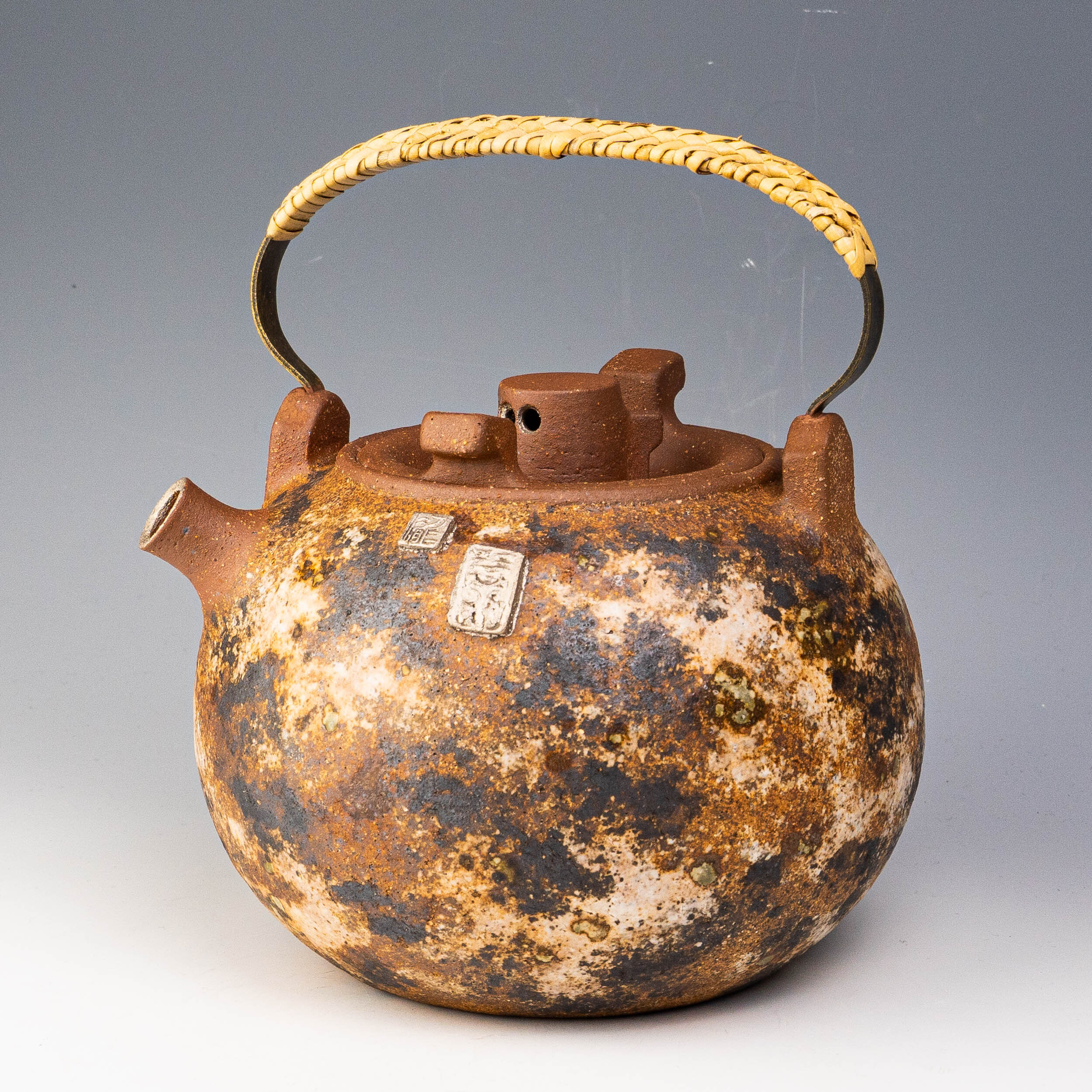 李朝　堅手壺 Y2984 朝鮮美術 李朝白磁染付仏手柑文壺 李朝染付壷 ten - メルカリ