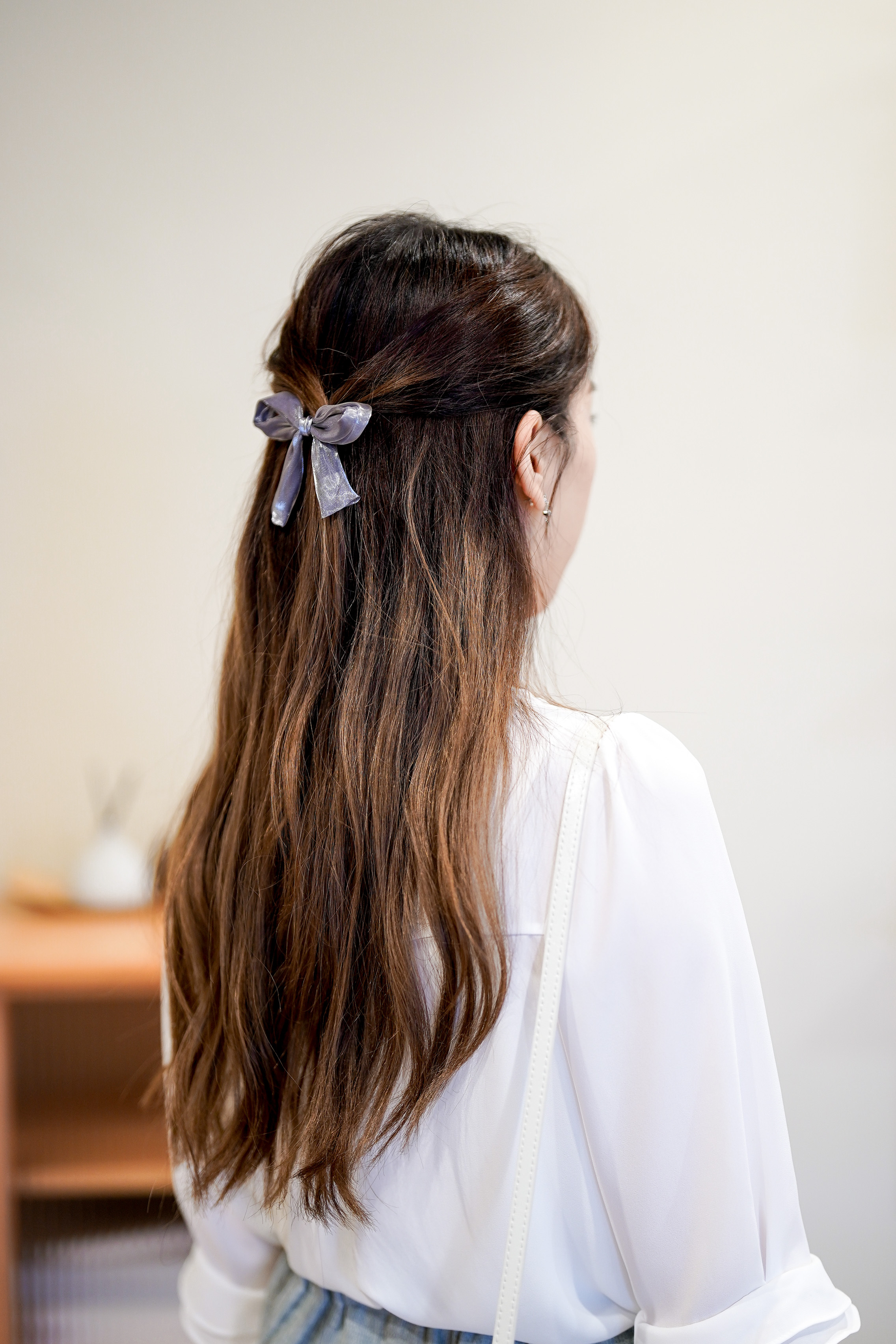 AC164 Glow & Shine Ribbon Hair Clip