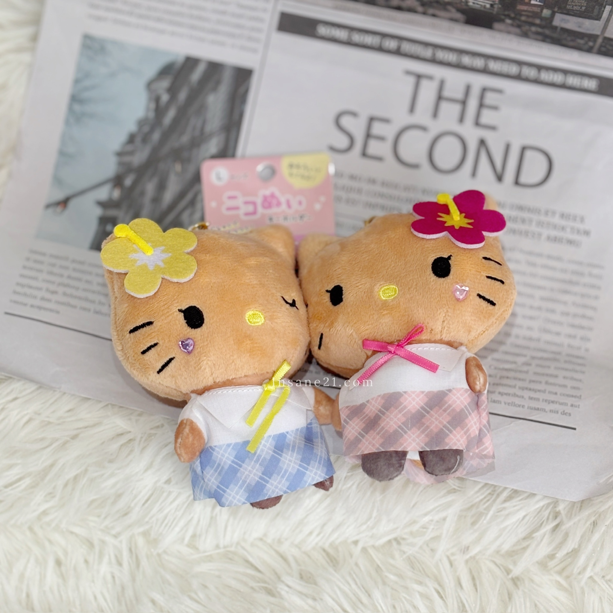 SANRIO 三麗鷗 HELLO KITTY 兩入磁吸吊飾 L號 愛心小鑽 情侶 朋友