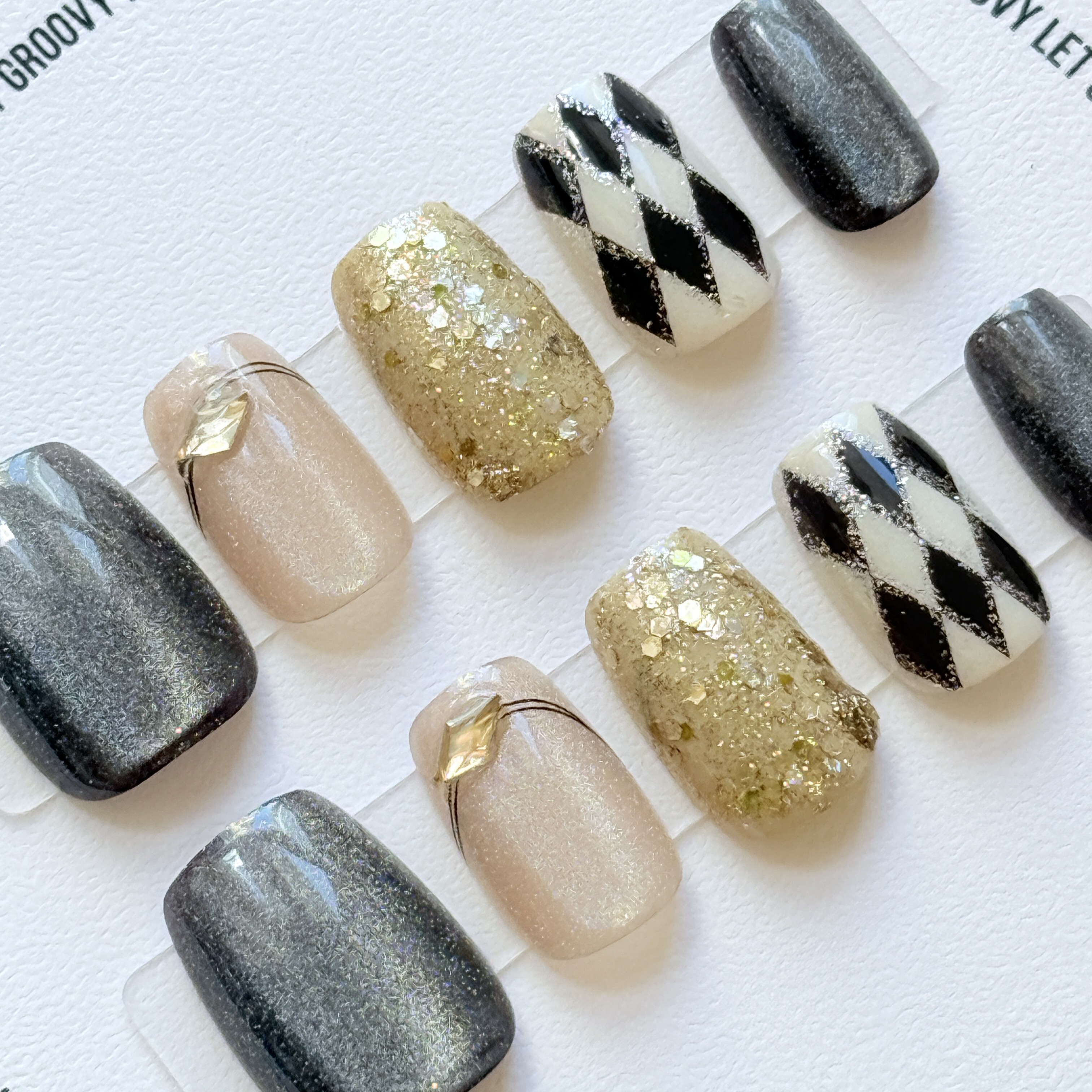 Slay ︳Velvet Goldmine。Black and Gold Pattern