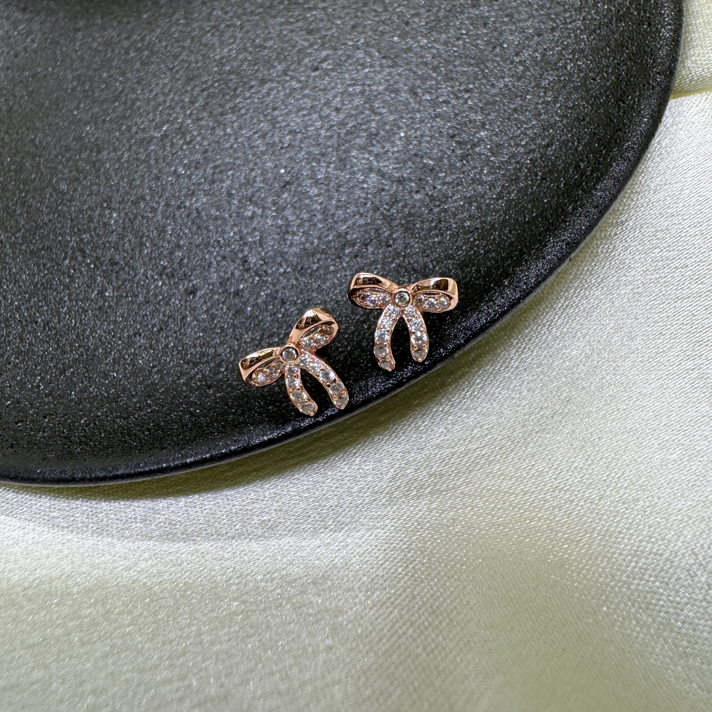 緞影流光－純銀耳環