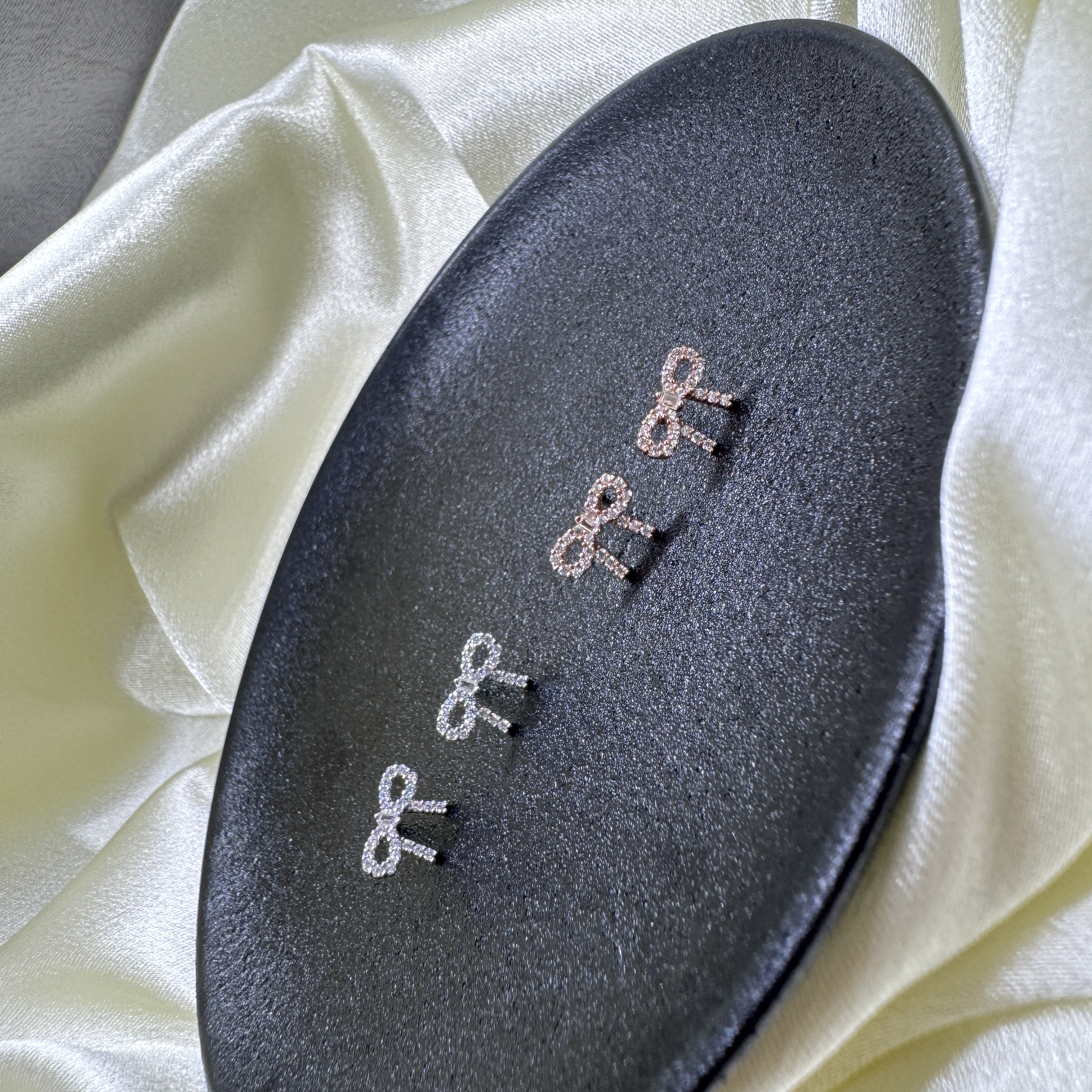 星澄緞結－純銀耳環