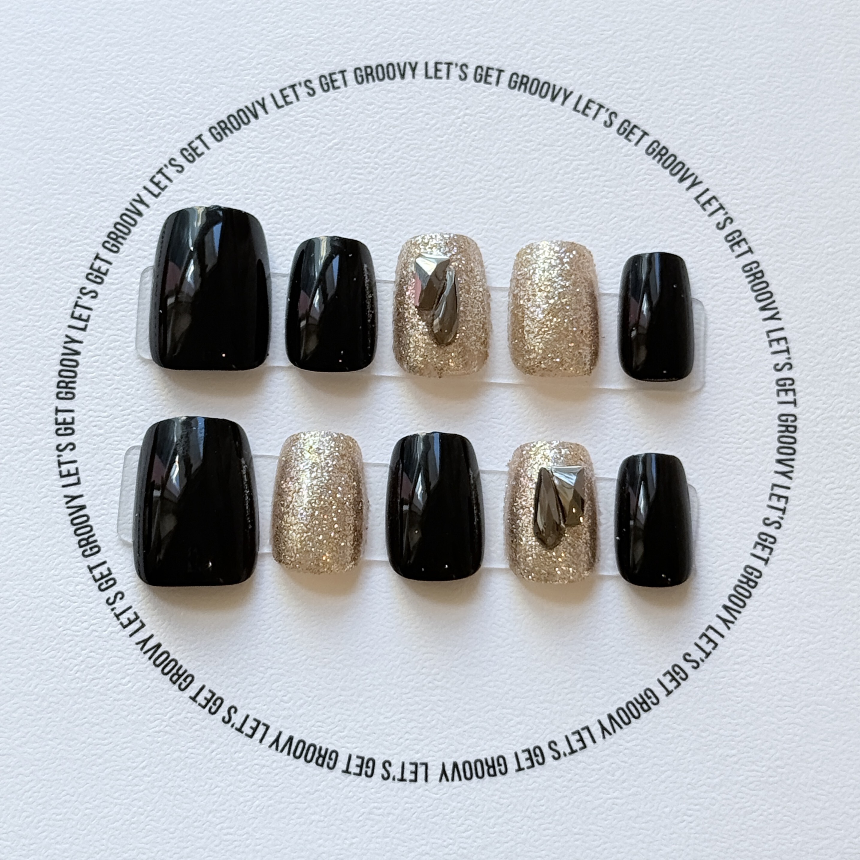 Slay ︳Plain Black Golden Sand。Diamond Shape Charms