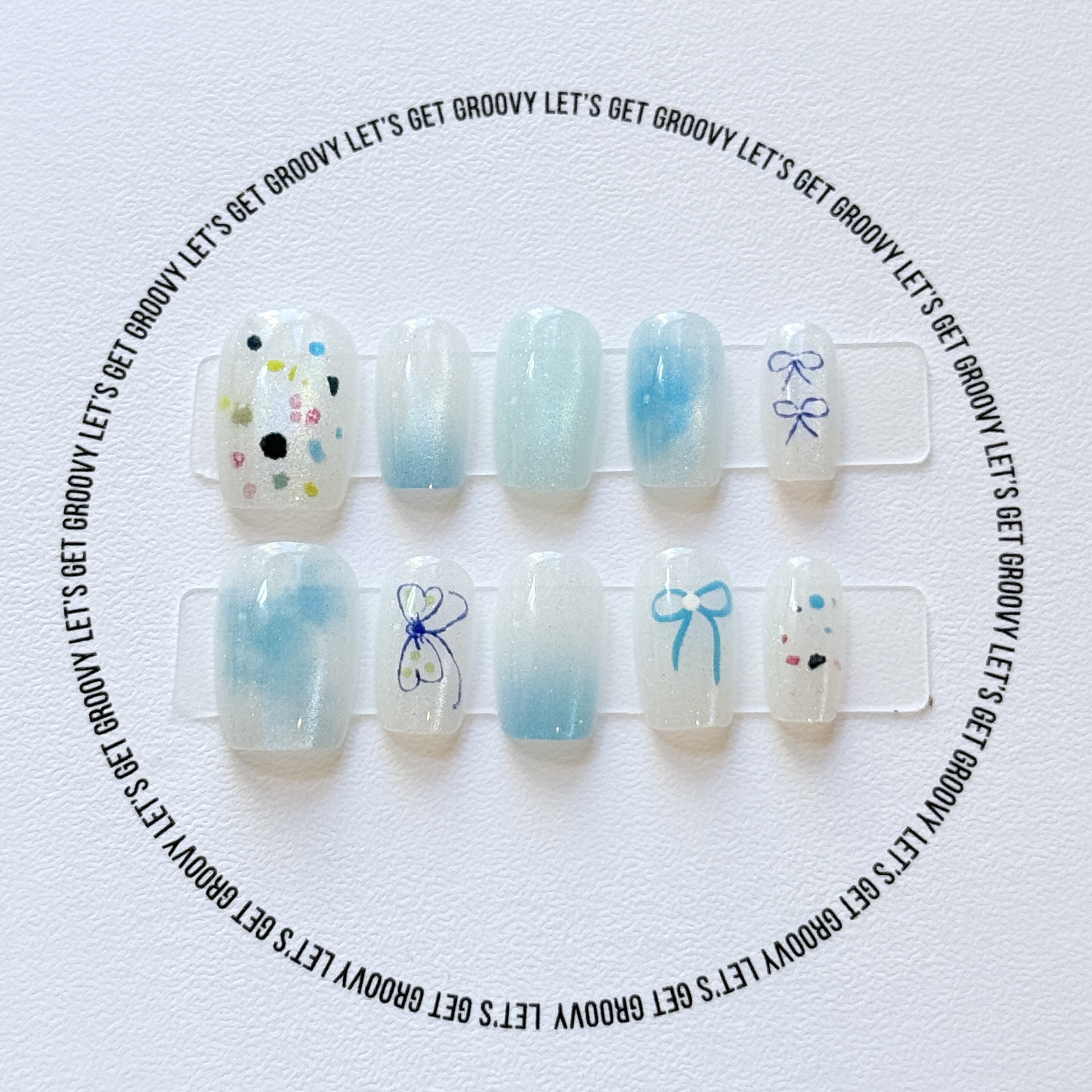 Slay ︳Blue and White Watercolor Pattern