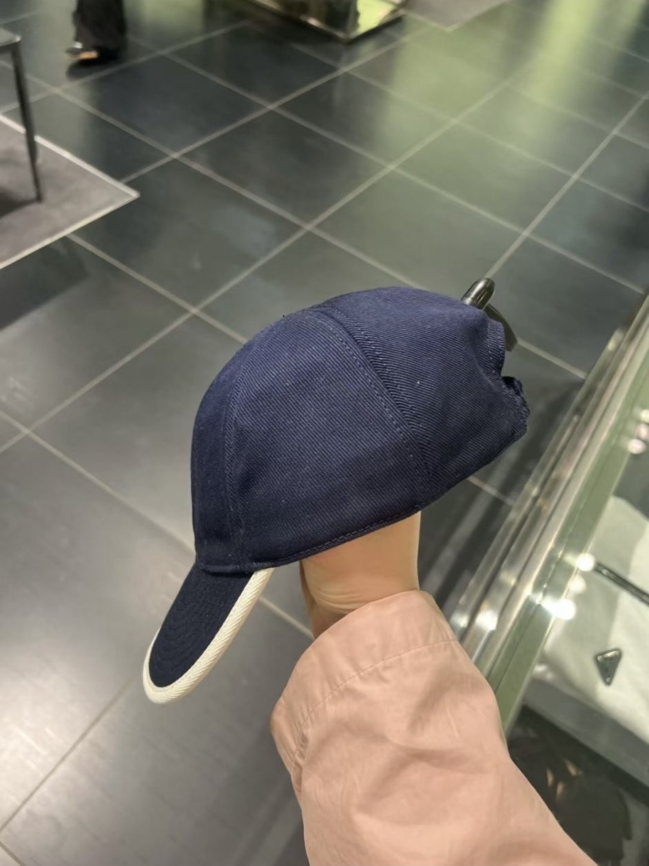 Outlet Miu Miu Cap