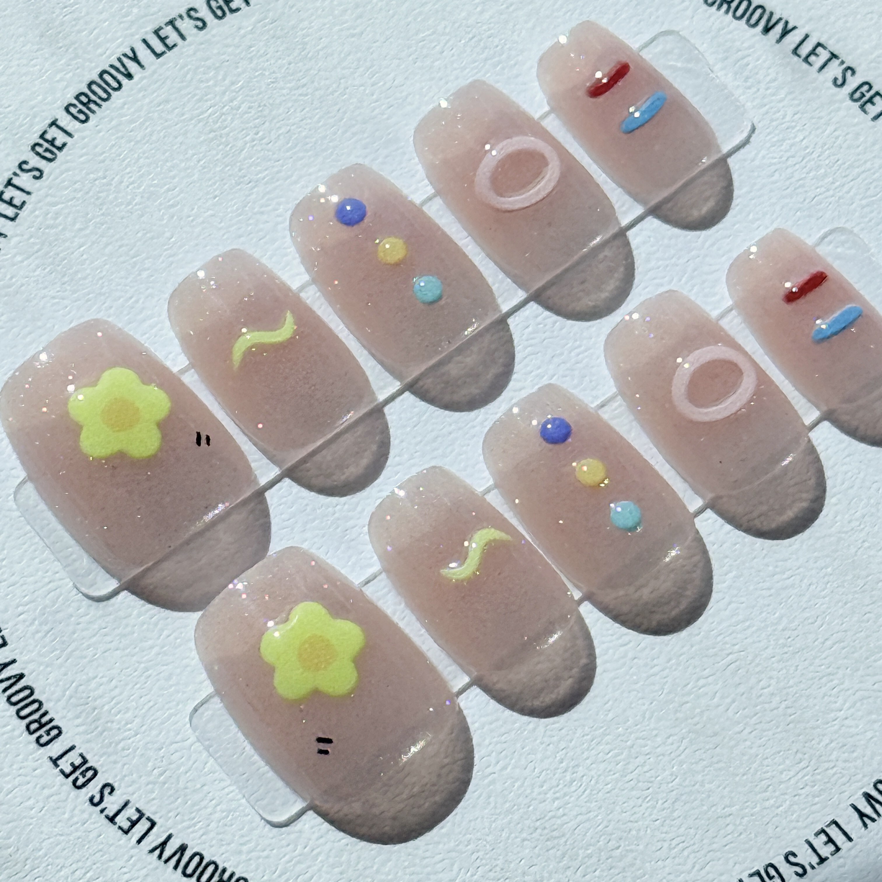 Slay ︳Light Pink。Cute Rainbow Pattern