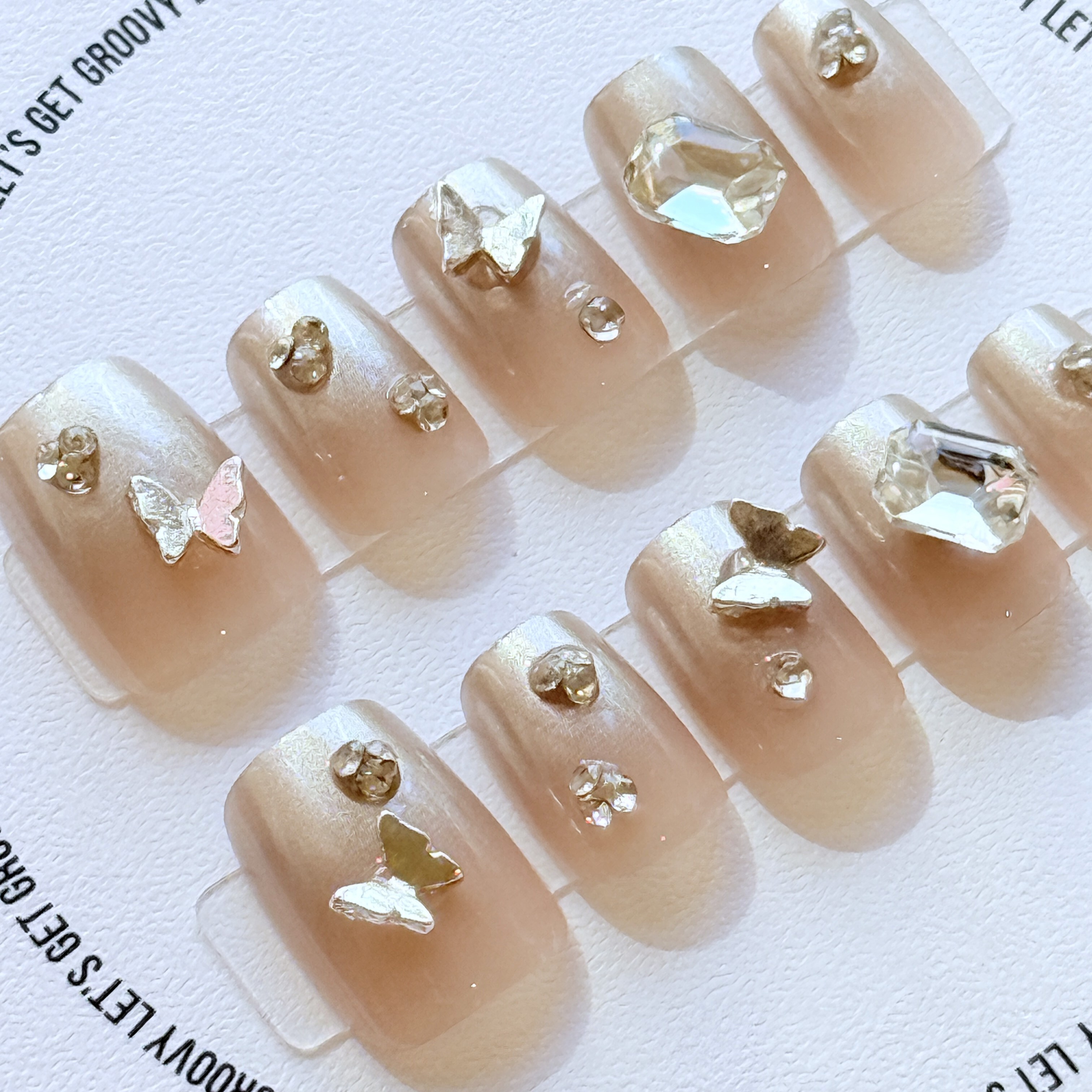 Slay ︳Champagne Gold。Little Charms