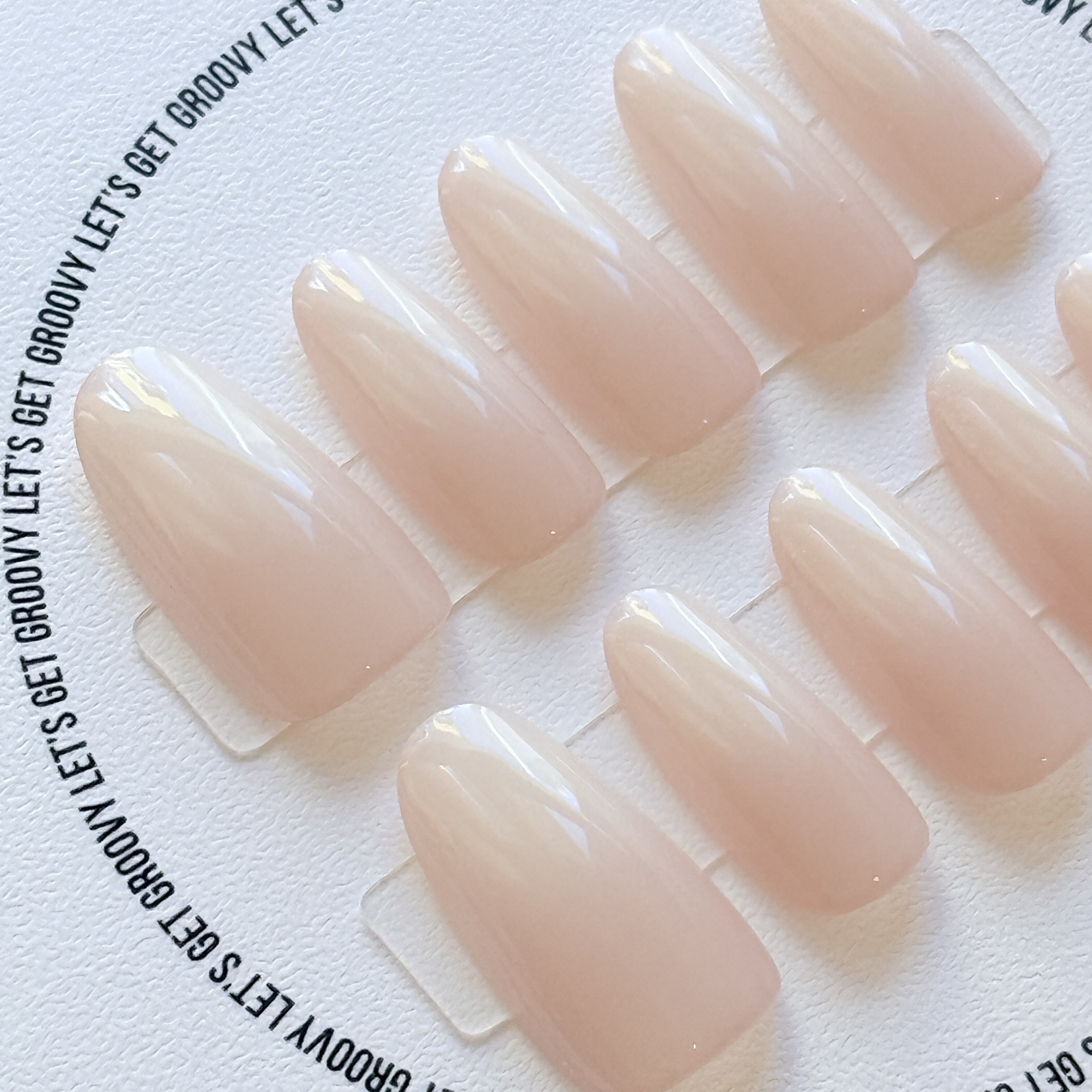 Slay ︳Light Pink Milky White。Almond Shape