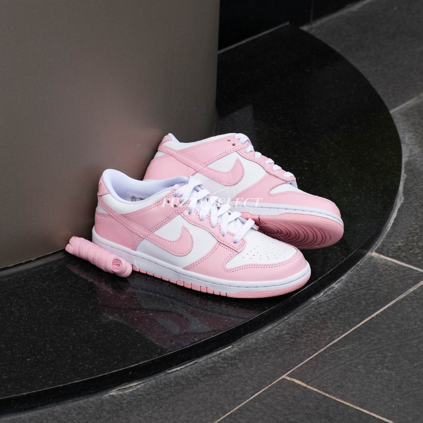 【逢甲 FUZZY】Nike Dunk Low GS "Medium Soft Pink" 粉白 FB9109-125