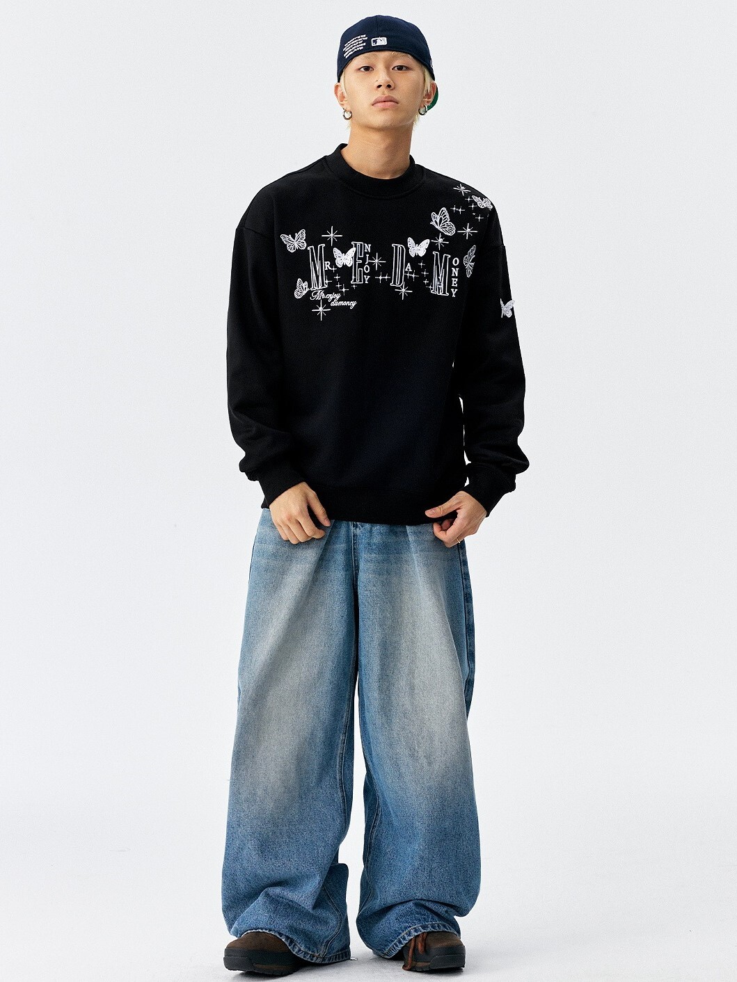 MEDM 立體蝴蝶裝飾 刺繡Logo 寬鬆休閒長袖T