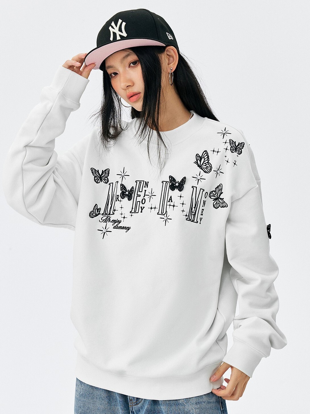 MEDM 立體蝴蝶裝飾 刺繡Logo 寬鬆休閒長袖T