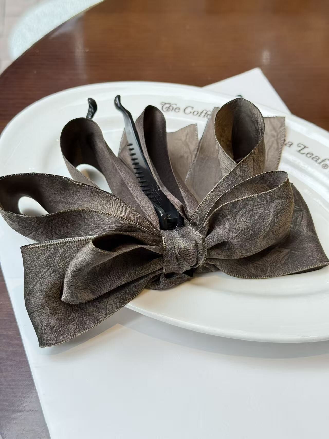 韓國飾物連線 兩色新款多層蝴蝶結香蕉夾