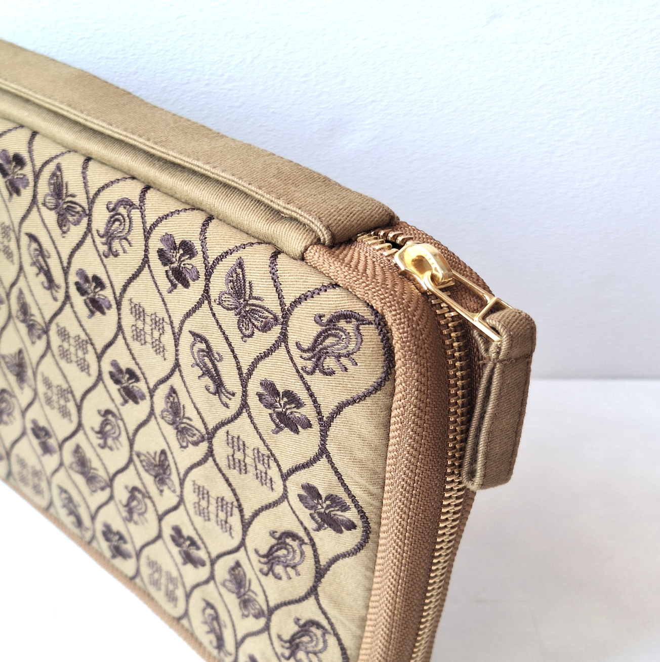 Kyokuhaku 手帳書套-西拉雅刺繡 信仰