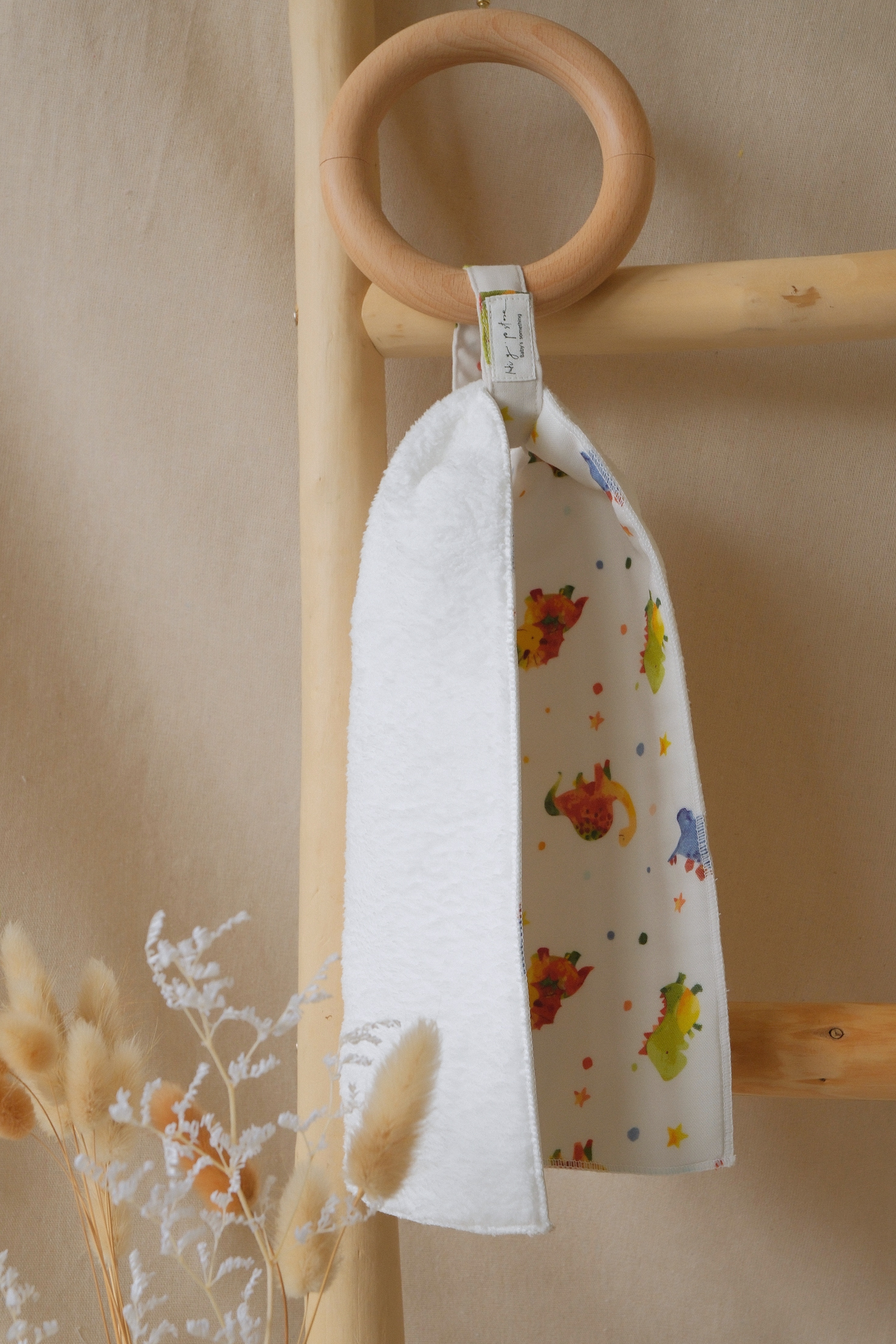 Hi Y.P store-手作擦手巾-獨家設計款-恐龍星球