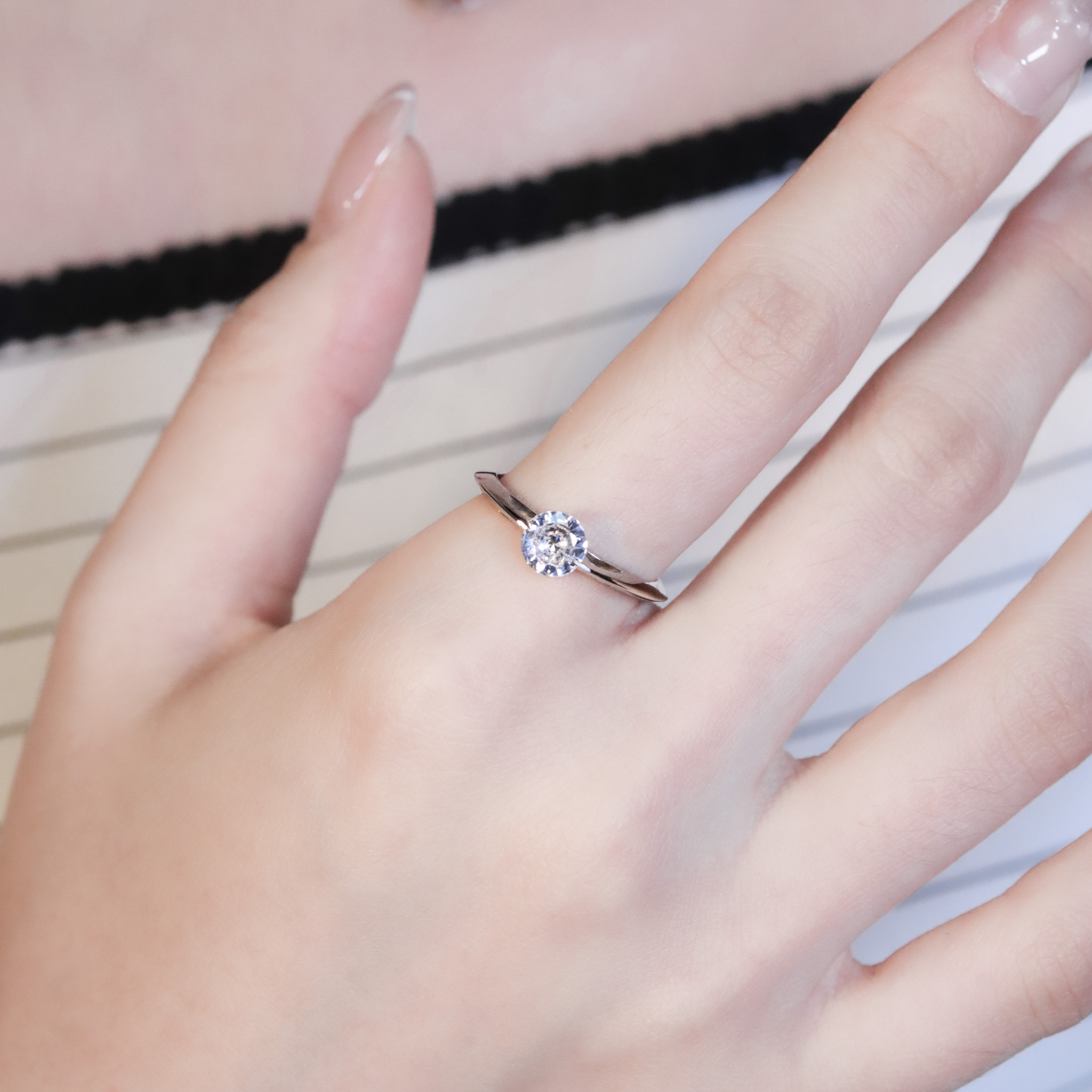 | 925純銀・厚鍍白金 | 小飛船戒指  | RI0947 |