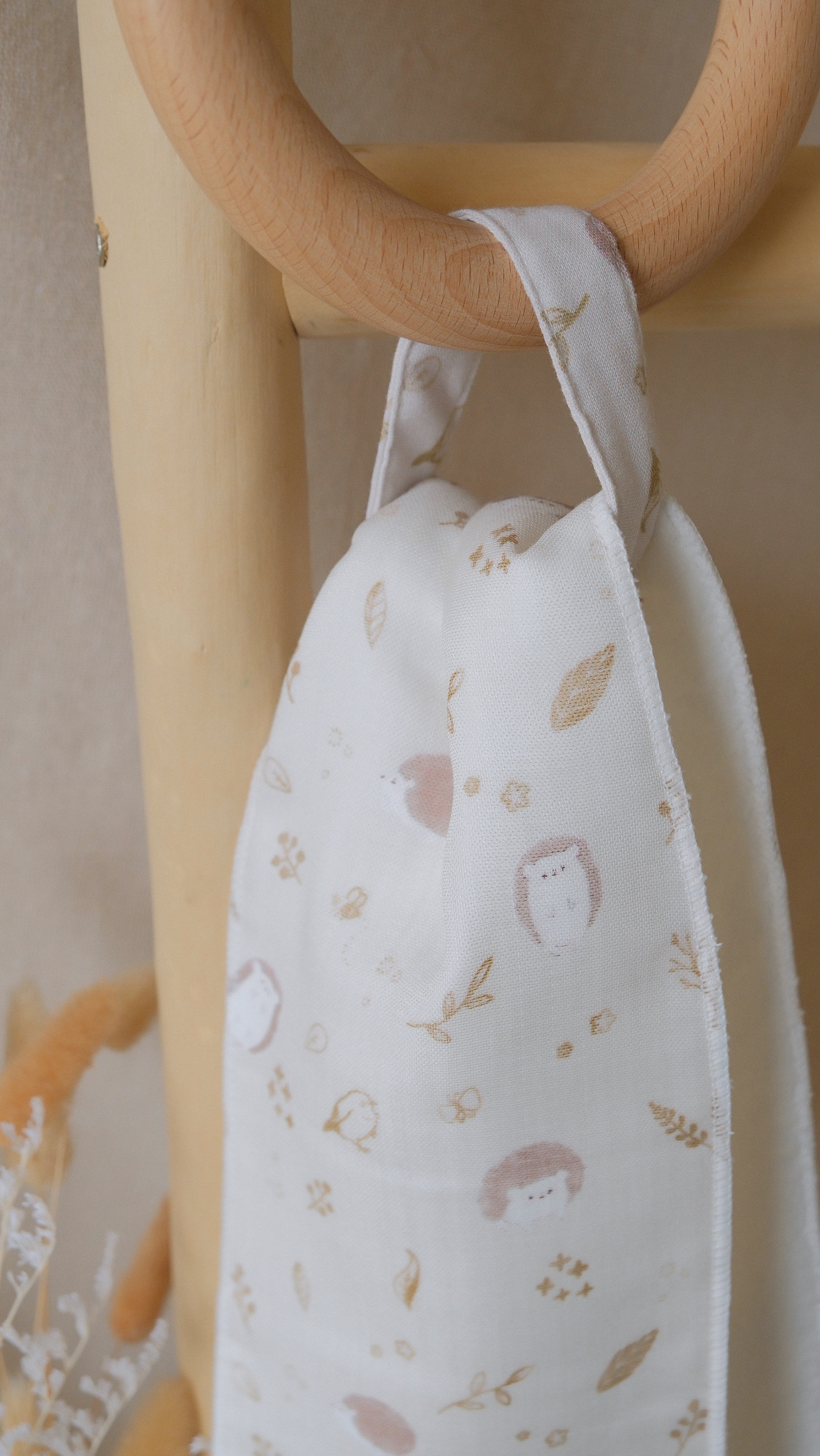 Hi Y.P store-手作擦手巾-獨家設計款-秋葉刺蝟