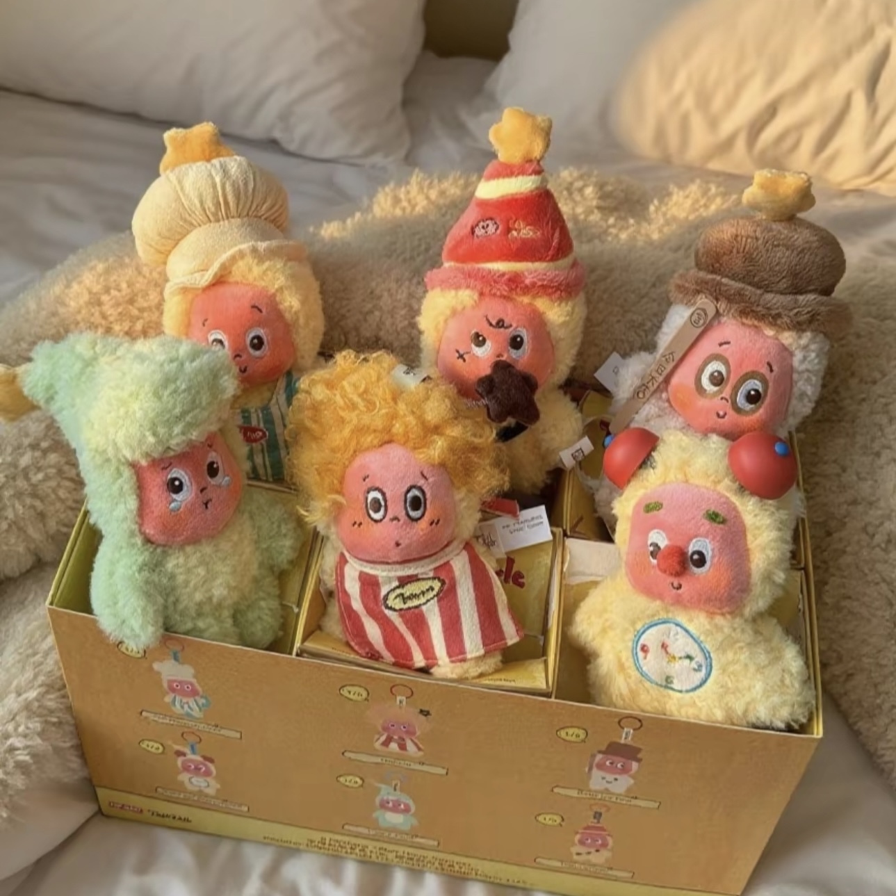 POPMART 泡泡瑪特 123!星星人系列 盲盒 毛絨掛件 吊飾