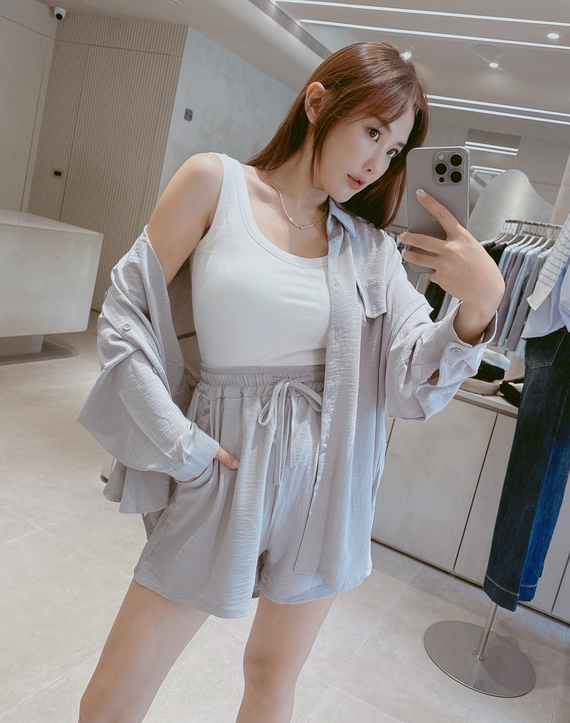 假口袋天絲長袖襯+抽繩短褲