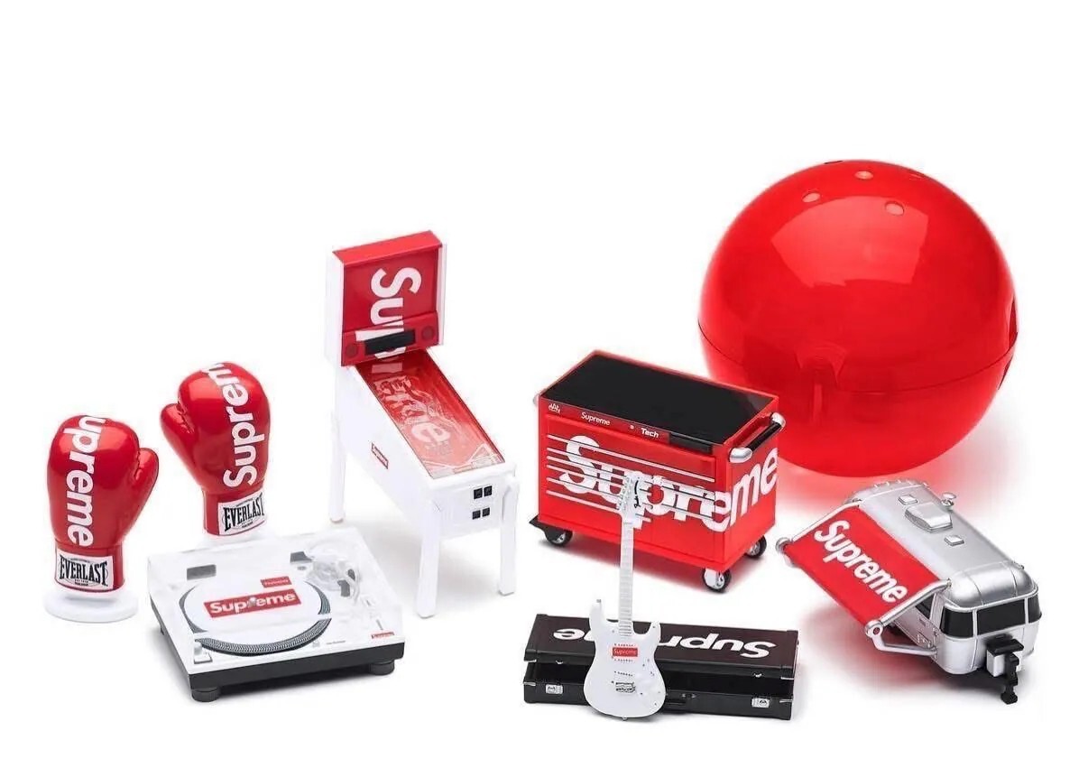 “現貨” Supreme x Bandai 2025FW 萬代 玩具 盲抽 扭蛋