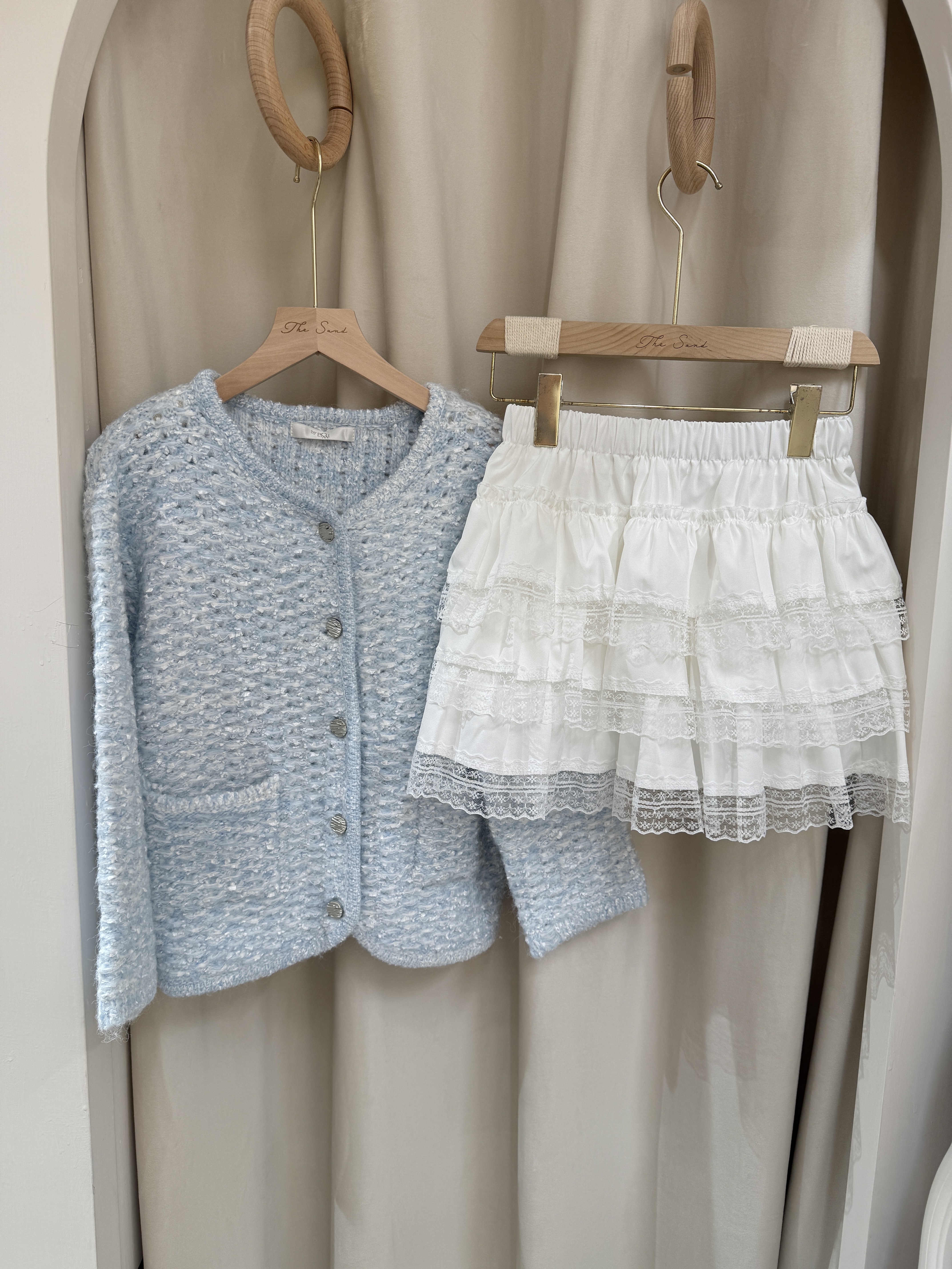 ✨Seoul gal Lacie Skor