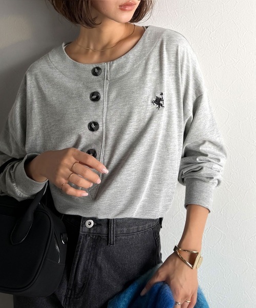 日本🇯🇵連線 Classical Elf 胸前刺繡亨利領寬鬆上衣 刺繡 亨利領 排扣 休閒 長袖 寬鬆 5色 (任買兩件711免運)/預購