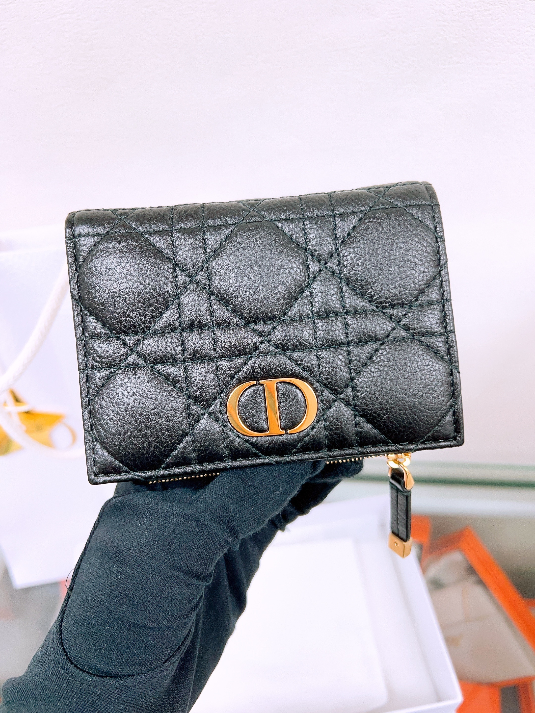*Unused* Dior caro dahlia wallet black