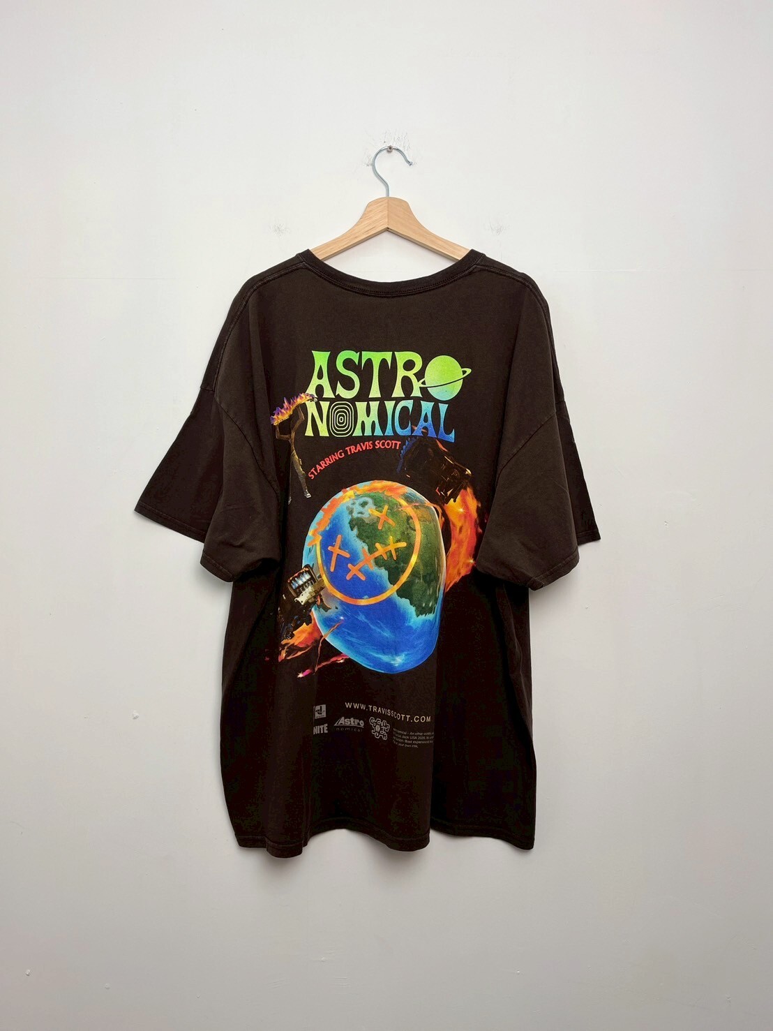 TRAVIS SCOTT ASTROWORLD ASTRONOMICAL BROWN TEE SIZE XXL
