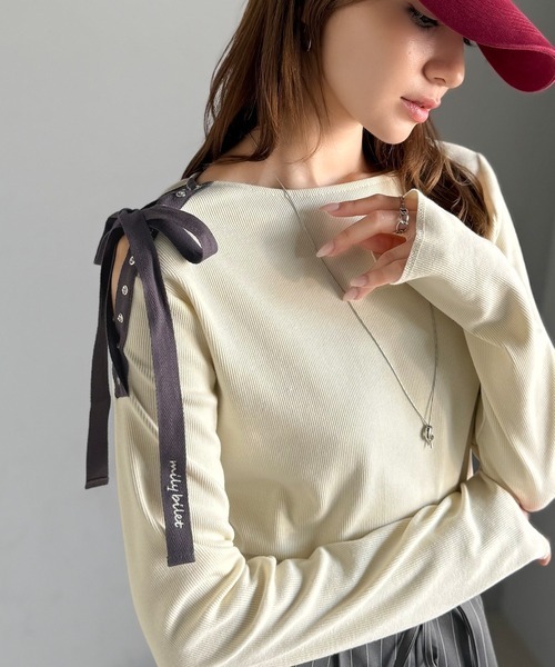 日本🇯🇵連線 Mily Bilet 像禮物一樣!肩部按扣綁帶上衣 露肩 綁帶 長袖 肩部排扣設計 4色(任買兩件711免運)/預購