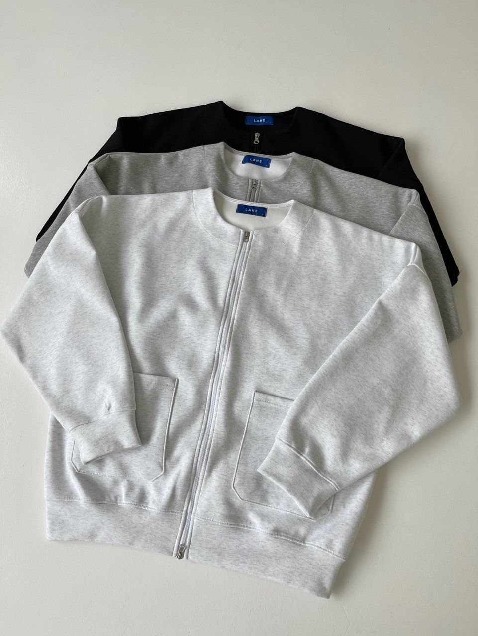 淨色圓領拉鍊外套(薄抓毛底) LANE-066JK