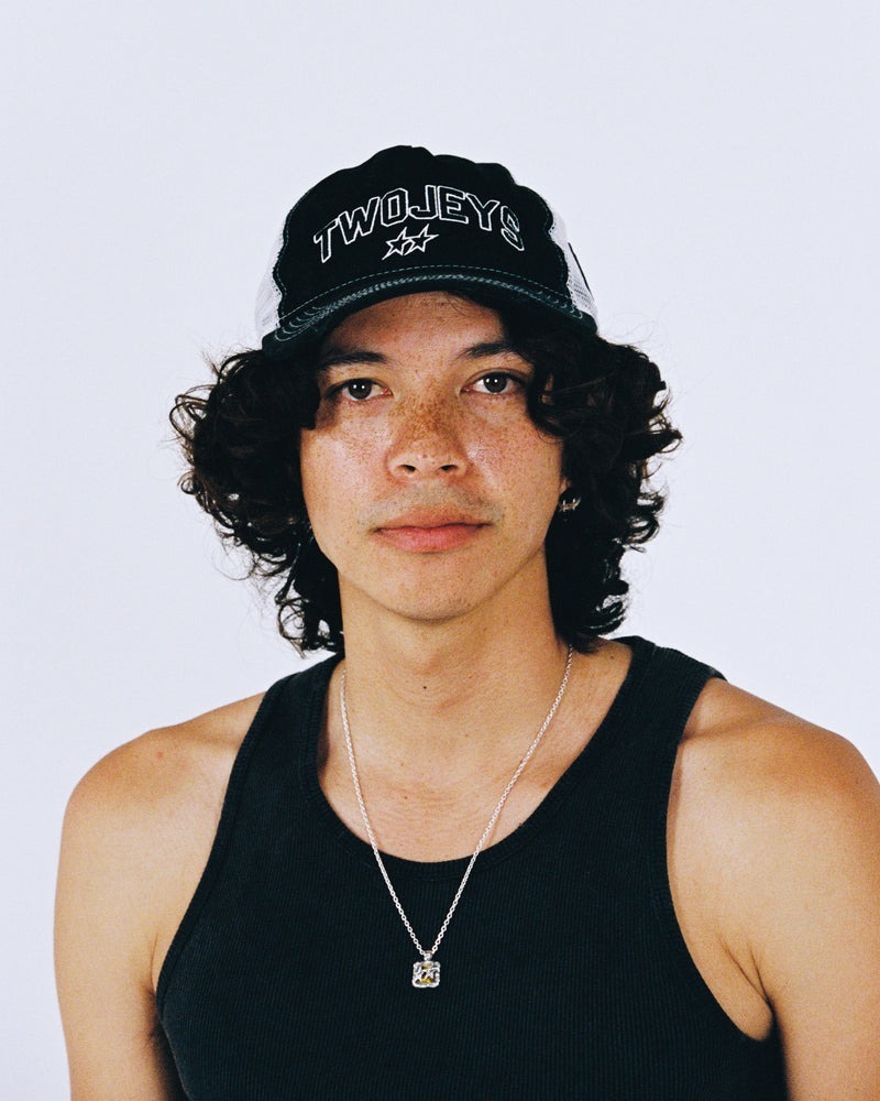 Twojeys｜Icon Trucker (Black)