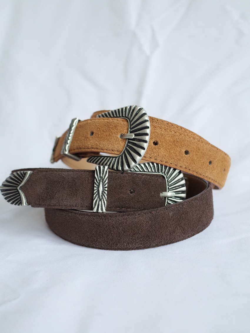 western-style radiating motif engraved suede belt
