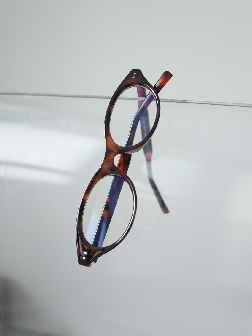 sleek cat-eye blue light glasses