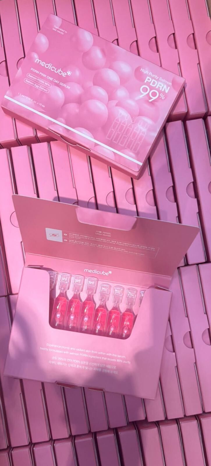 medicube PDRN粉紅膠原濃縮精華