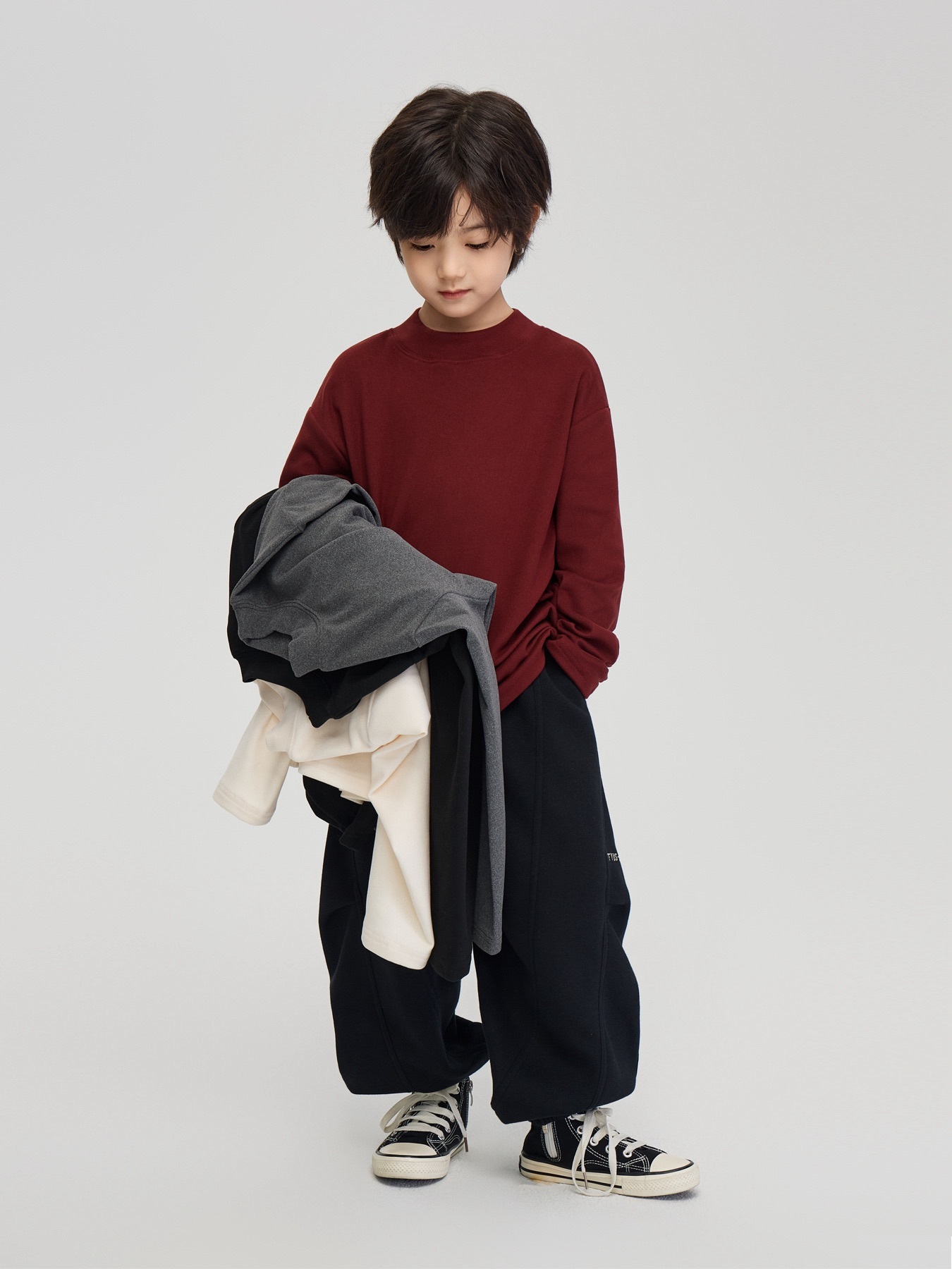 四色柔軟內搭上衣