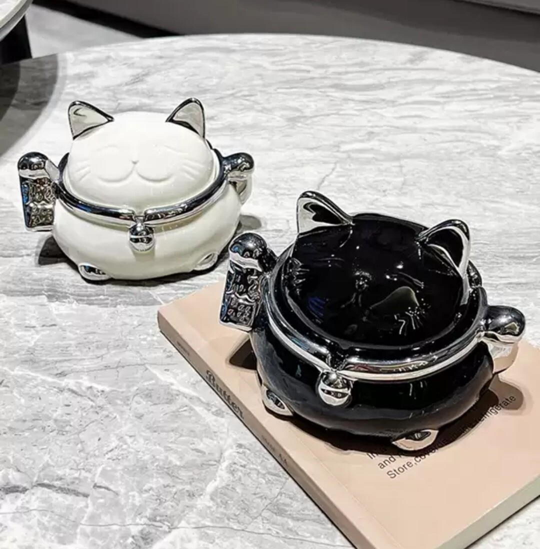 輕奢風招財貓菸灰缸擺飾