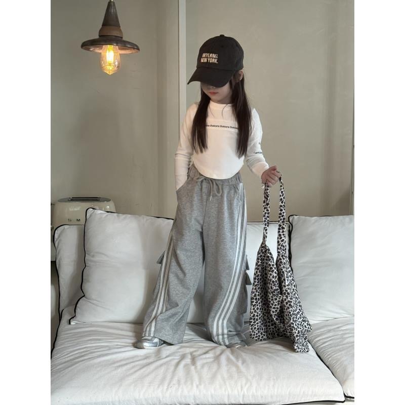 三色舒適寬鬆運動褲