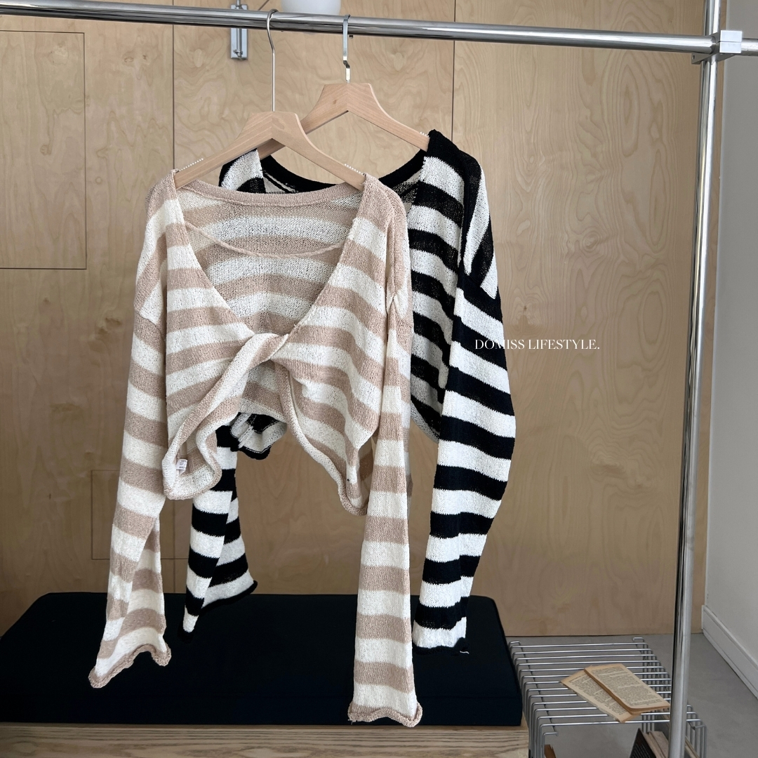 【背後亮點】DOMISS條紋後扭結上衣-2色 針織衫 條紋上衣 隨性顯瘦-2色(現貨)