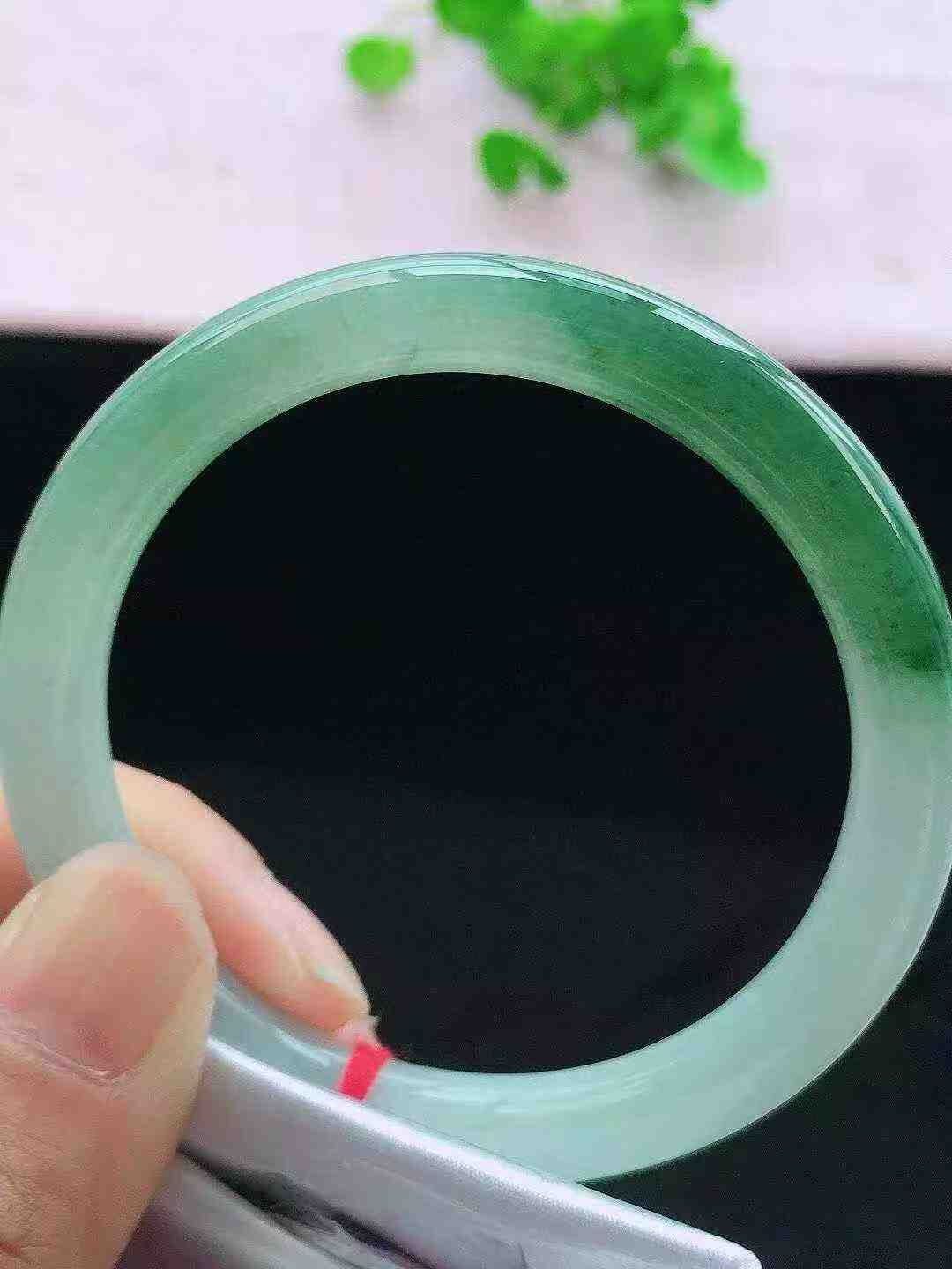 975857 56mm冰油圓條翡翠手鐲 (54-56)