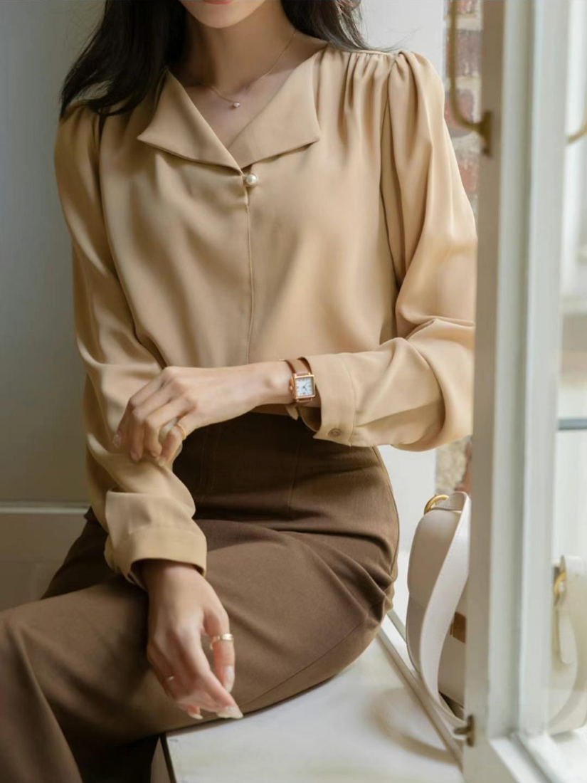 Lara 珍珠點綴小翻領襯衫 [ 3色 / Free ]