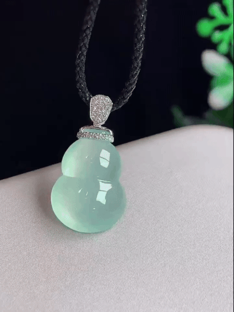 975710 翡翠高冰葫蘆