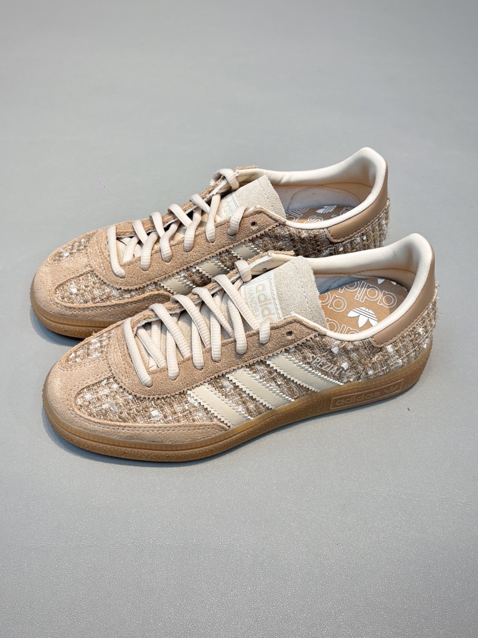 ADIDAS HANDBALL SPEZIAL 小香風 毛呢 奶茶色 米色 大地色 焦糖底 女鞋 JR4504 / 調貨